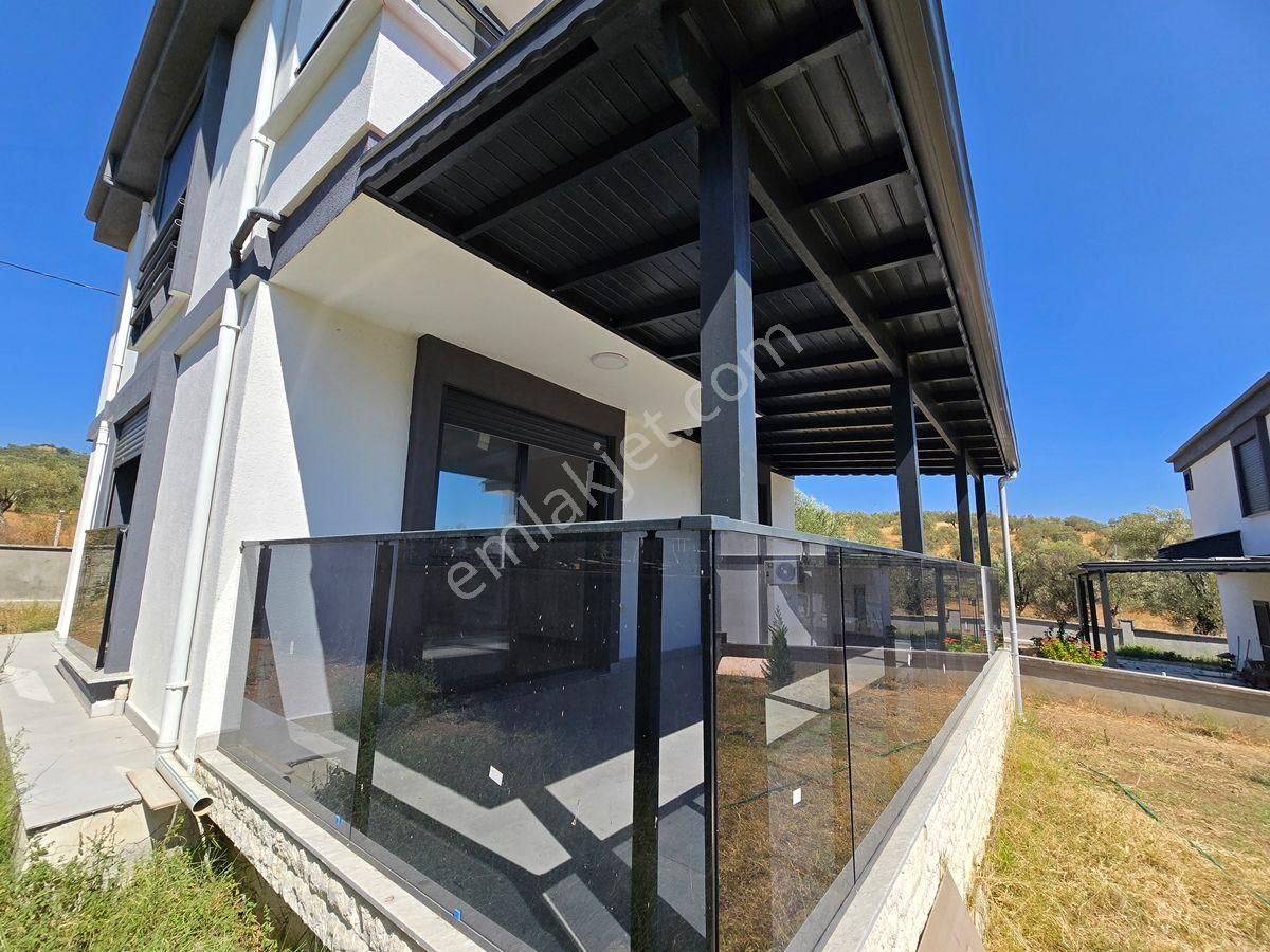 Altınoluk Satılık Müstakil Villa / Deniz Manzaralı / 550 M2 Arsa İçinde - Görsel 11