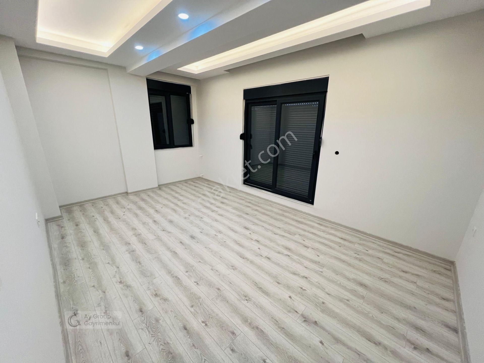 2+1 Fevzi Çakmakta Ana Cadde Üzeri Havuzlu & Otoparklı Sitede - Görsel 8