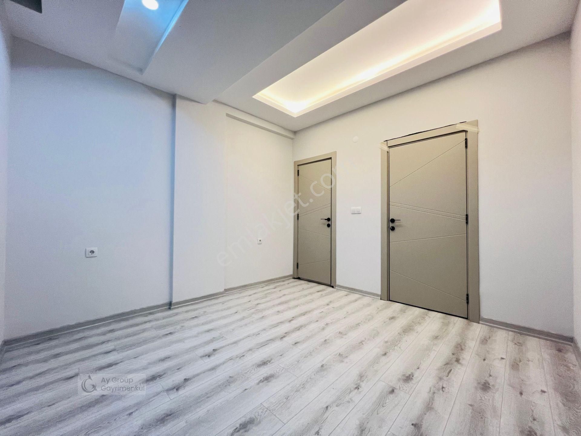 2+1 Fevzi Çakmakta Ana Cadde Üzeri Havuzlu & Otoparklı Sitede - Görsel 20