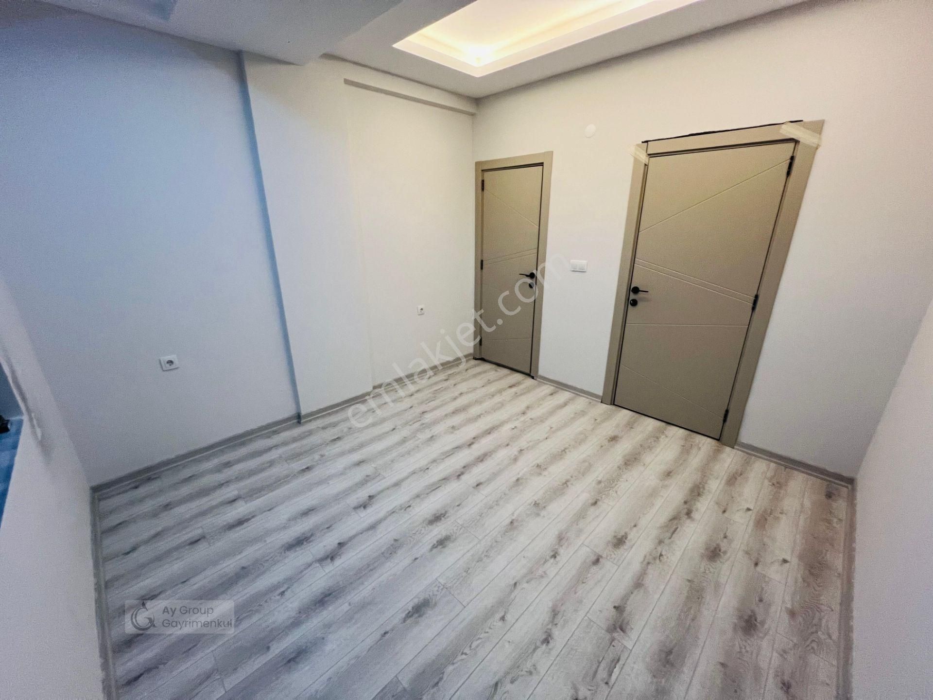 2+1 Fevzi Çakmakta Ana Cadde Üzeri Havuzlu & Otoparklı Sitede - Görsel 19