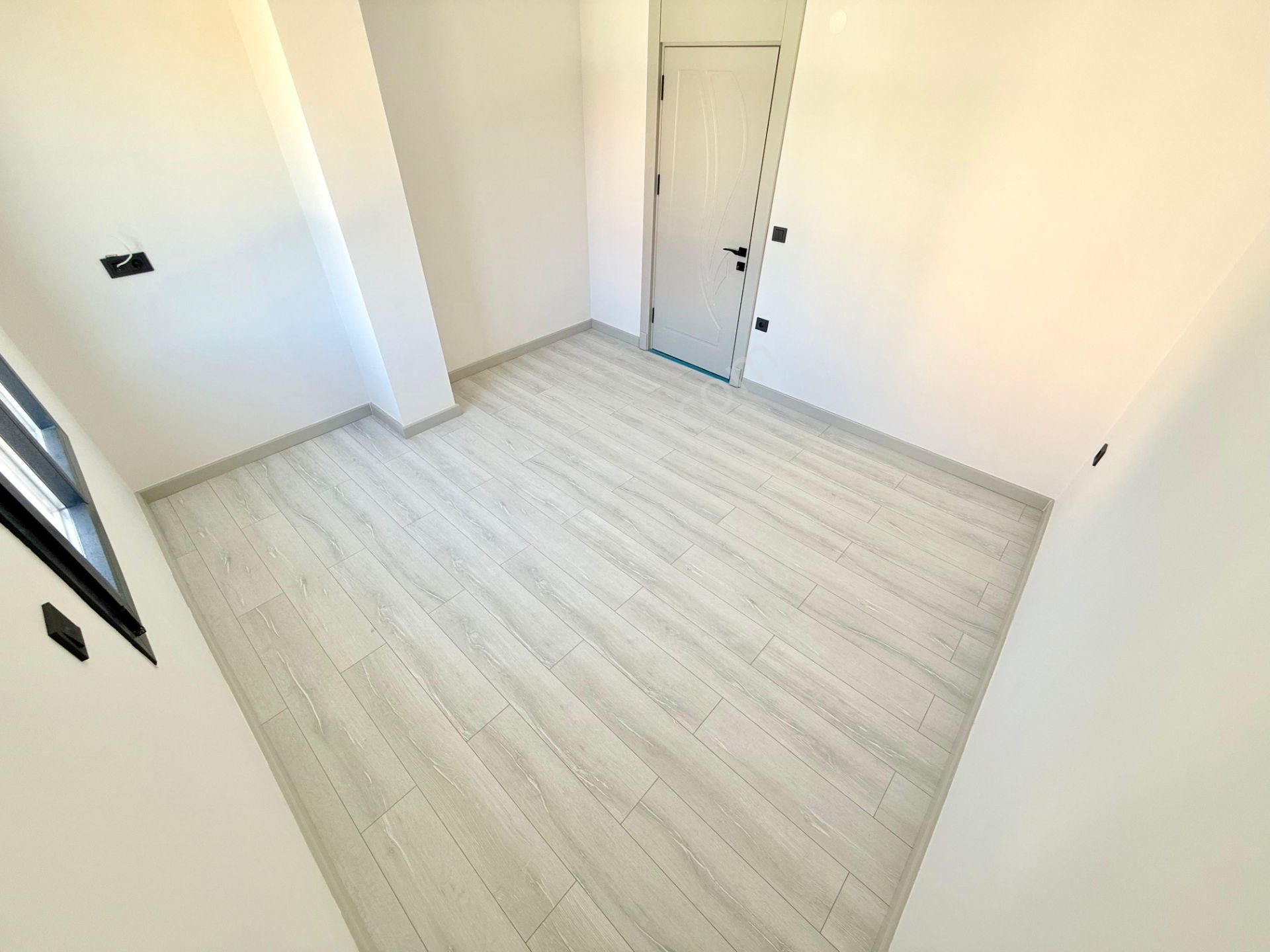 ▶ ▶ Akçay Körfez'den Geniş Bahçeli Şık Tasarımlı 3+1 Sıfır Satılık Villa - Görsel 21