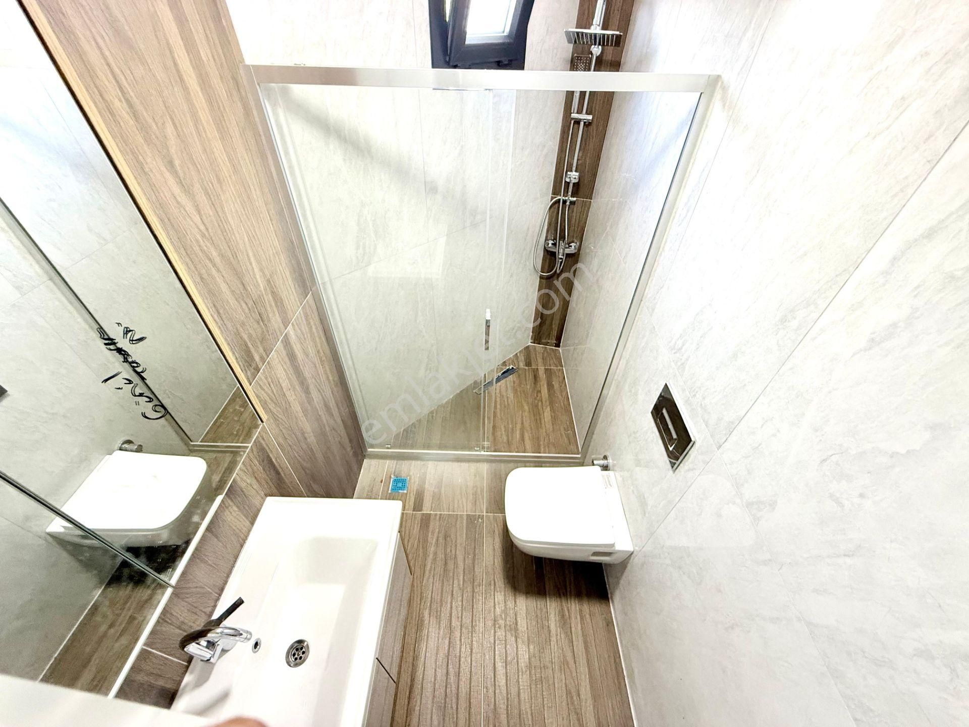 ▶ ▶ Akçay Körfez'den Geniş Bahçeli Şık Tasarımlı 3+1 Sıfır Satılık Villa - Görsel 27