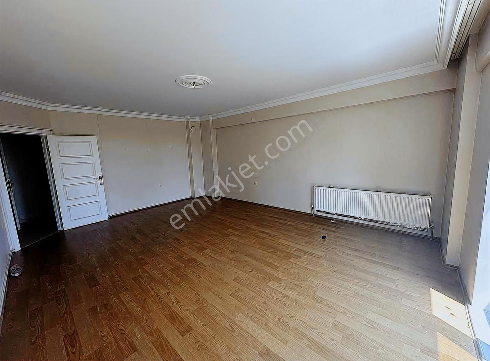 Sgk Karşışında Site İçerisinde Ara Kat Satılık 2+1 - Görsel 13