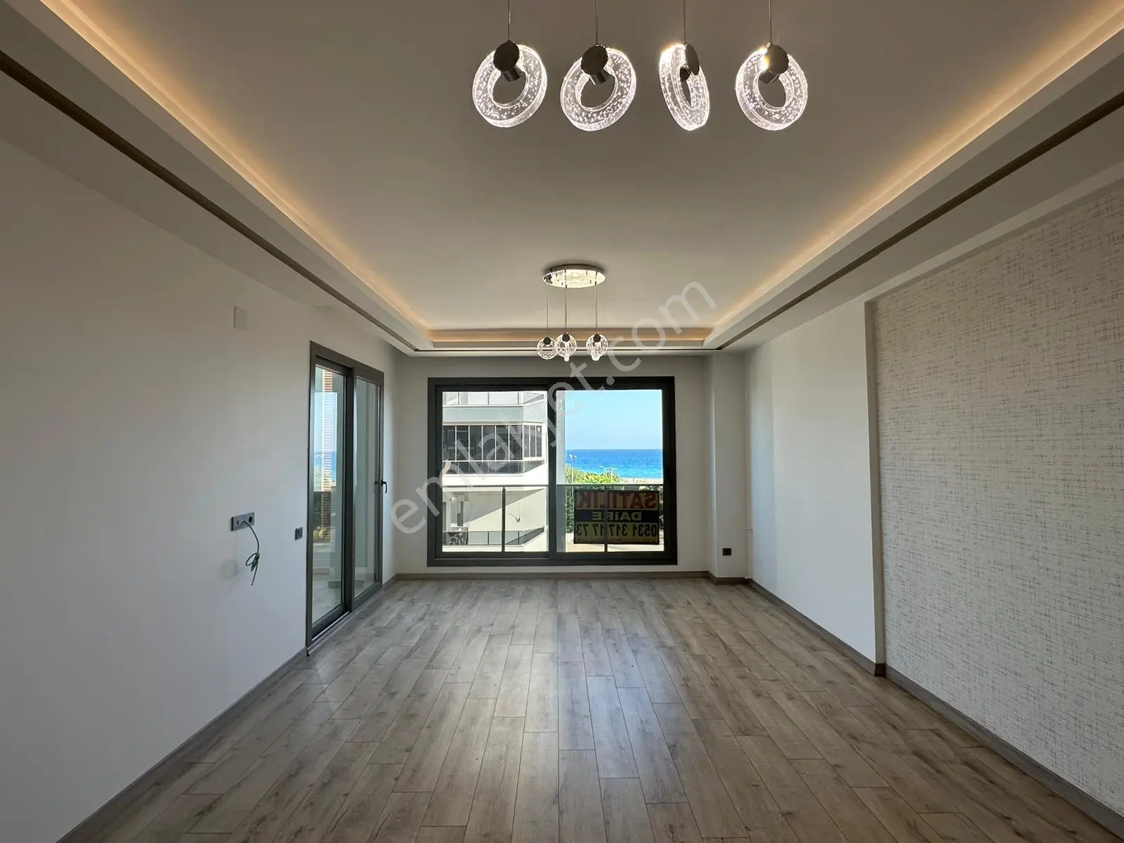 Satılık Lüks Deniz Manzaralı Daire Alata Erdemli Mersin - Görsel 2