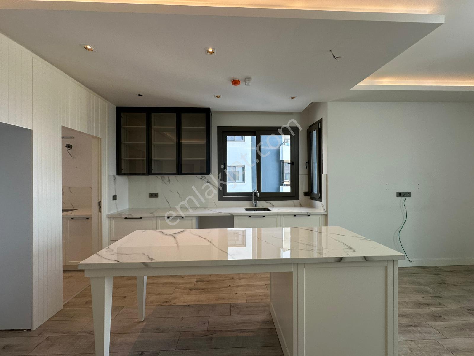 Satılık Lüks Deniz Manzaralı Daire Alata Erdemli Mersin - Görsel 26