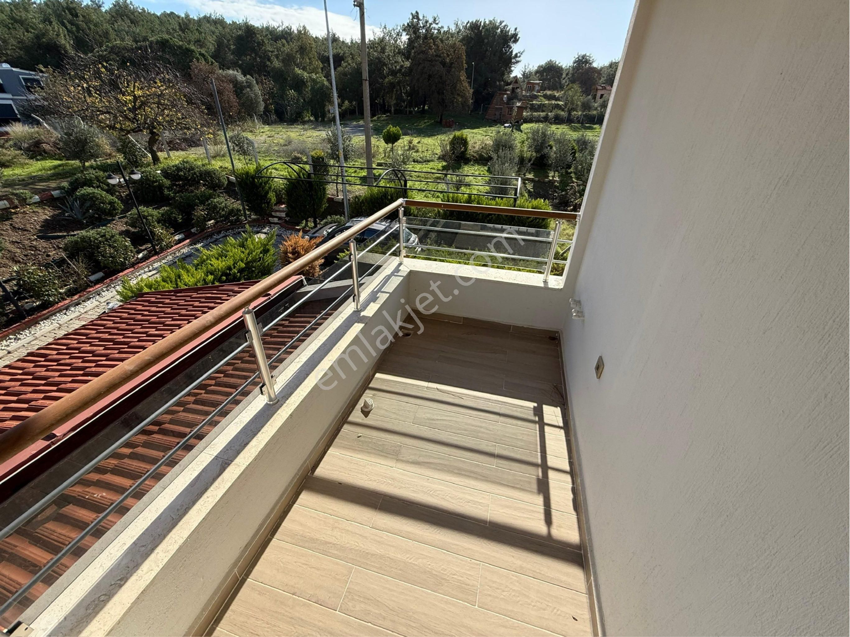 Özdere Deniz Tarafında Köşe Müstakil Villa - Görsel 20