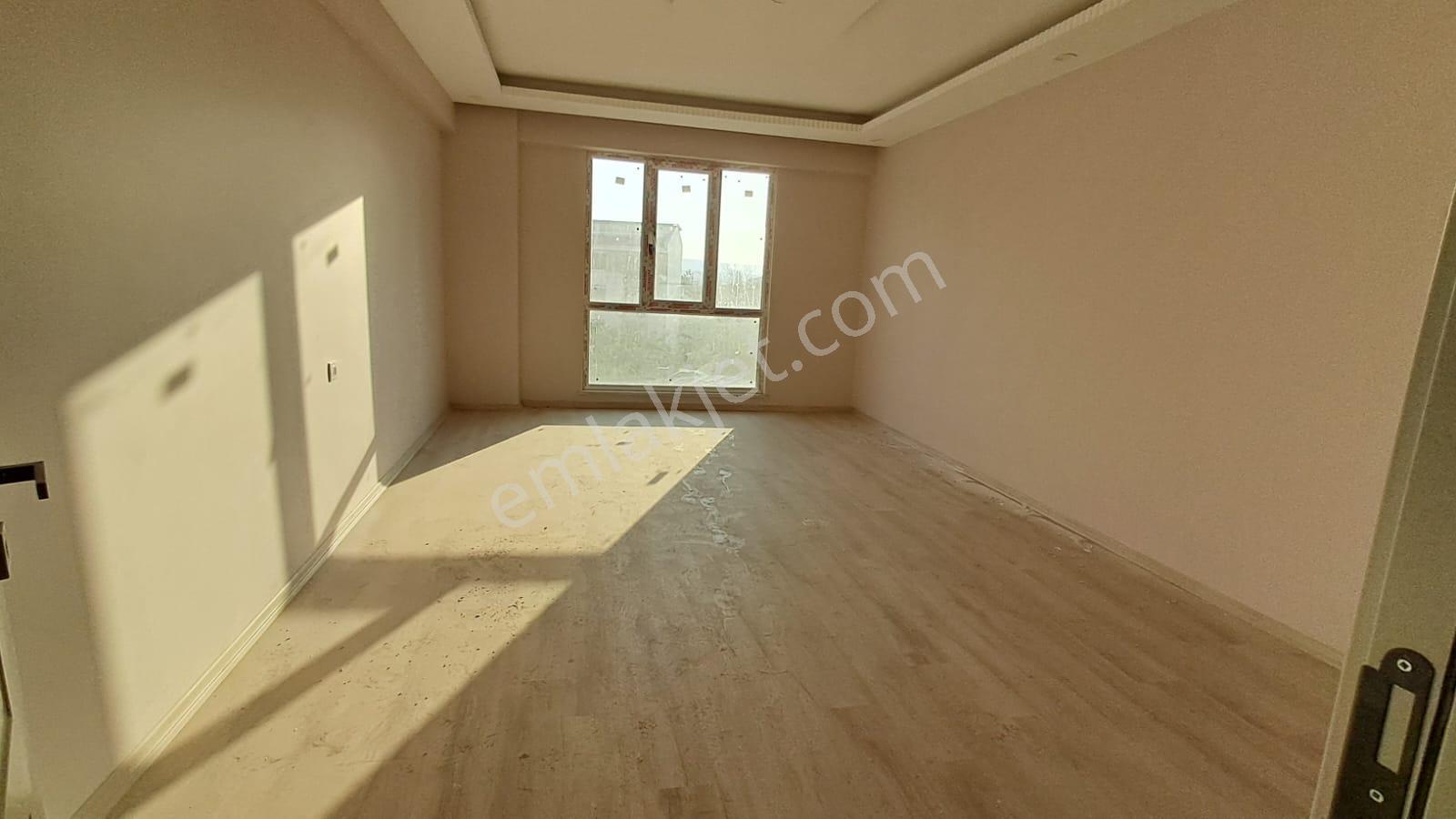 Ekşioğlu'ndan Tekirdağ Süleymanpaşa Çiftlikönü Mahallesi 3+1 Satılık Daire