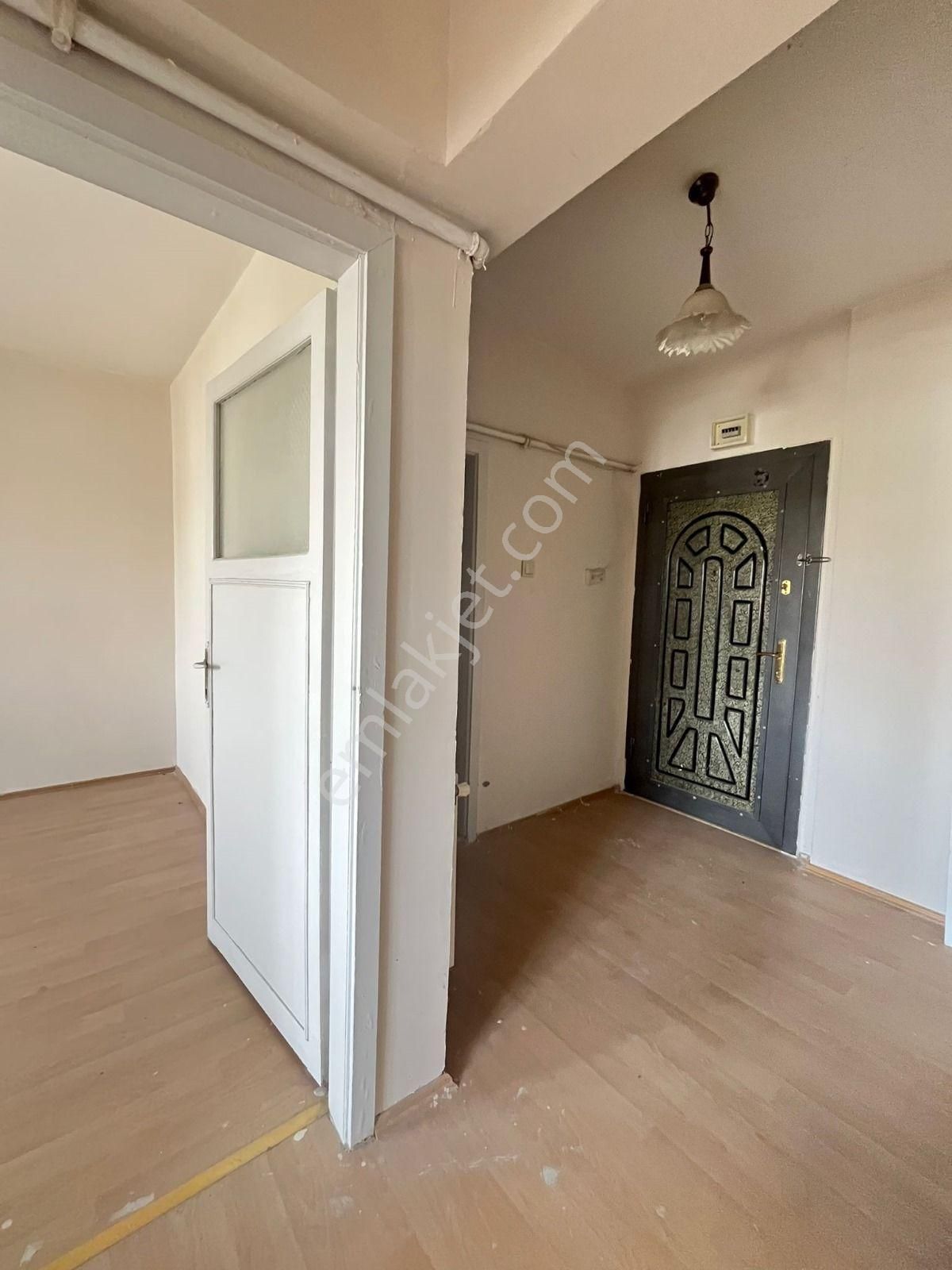 Mç Emlak'tan Yatırımlık Mareşal Çakmak Mah'sınde 3+1 Satılık Fırsat Daire - Görsel 7