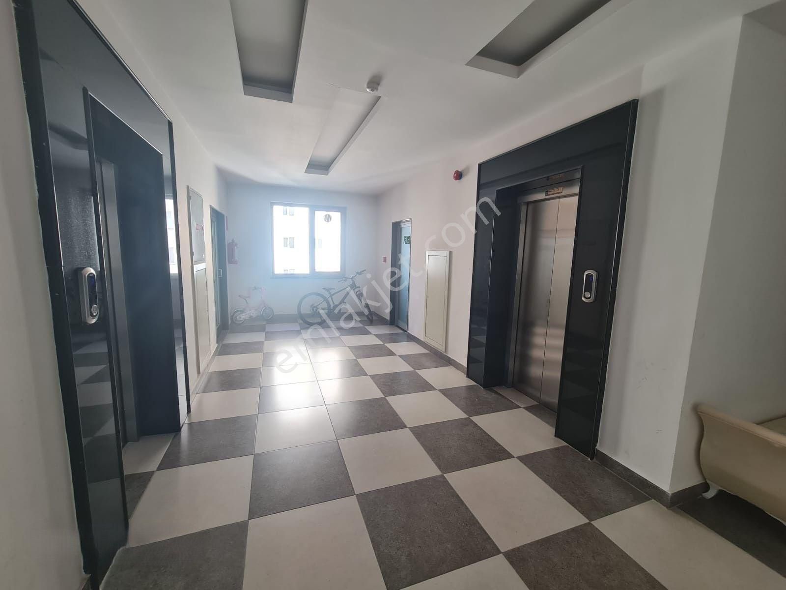 Hulusi Akar Bulvarı Üzerinde İçi Yapılı 4+1 Satılık Lüks Daire - Görsel 10