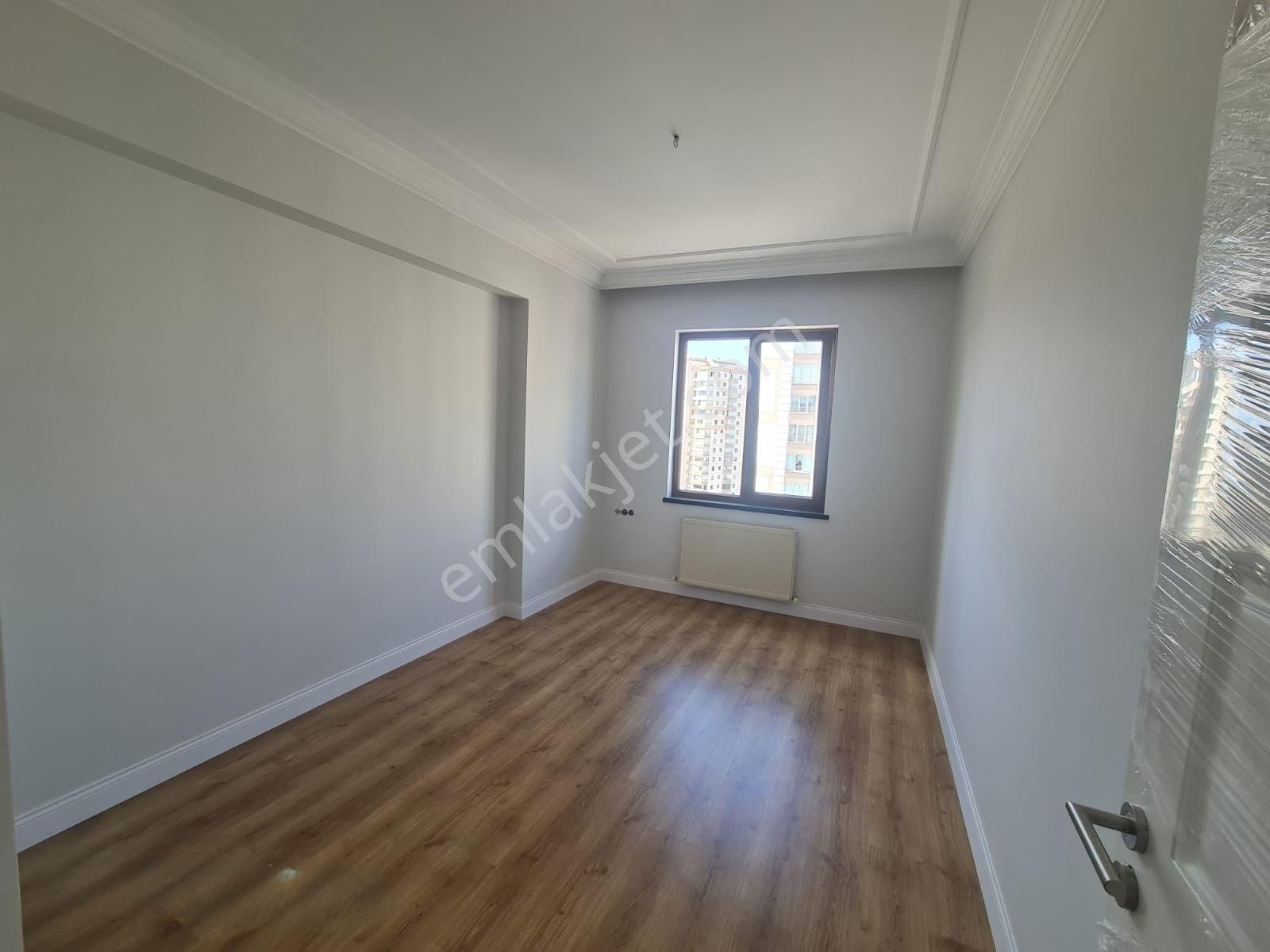 Hulusi Akar Bulvarı Üzerinde İçi Yapılı 4+1 Satılık Lüks Daire - Görsel 25