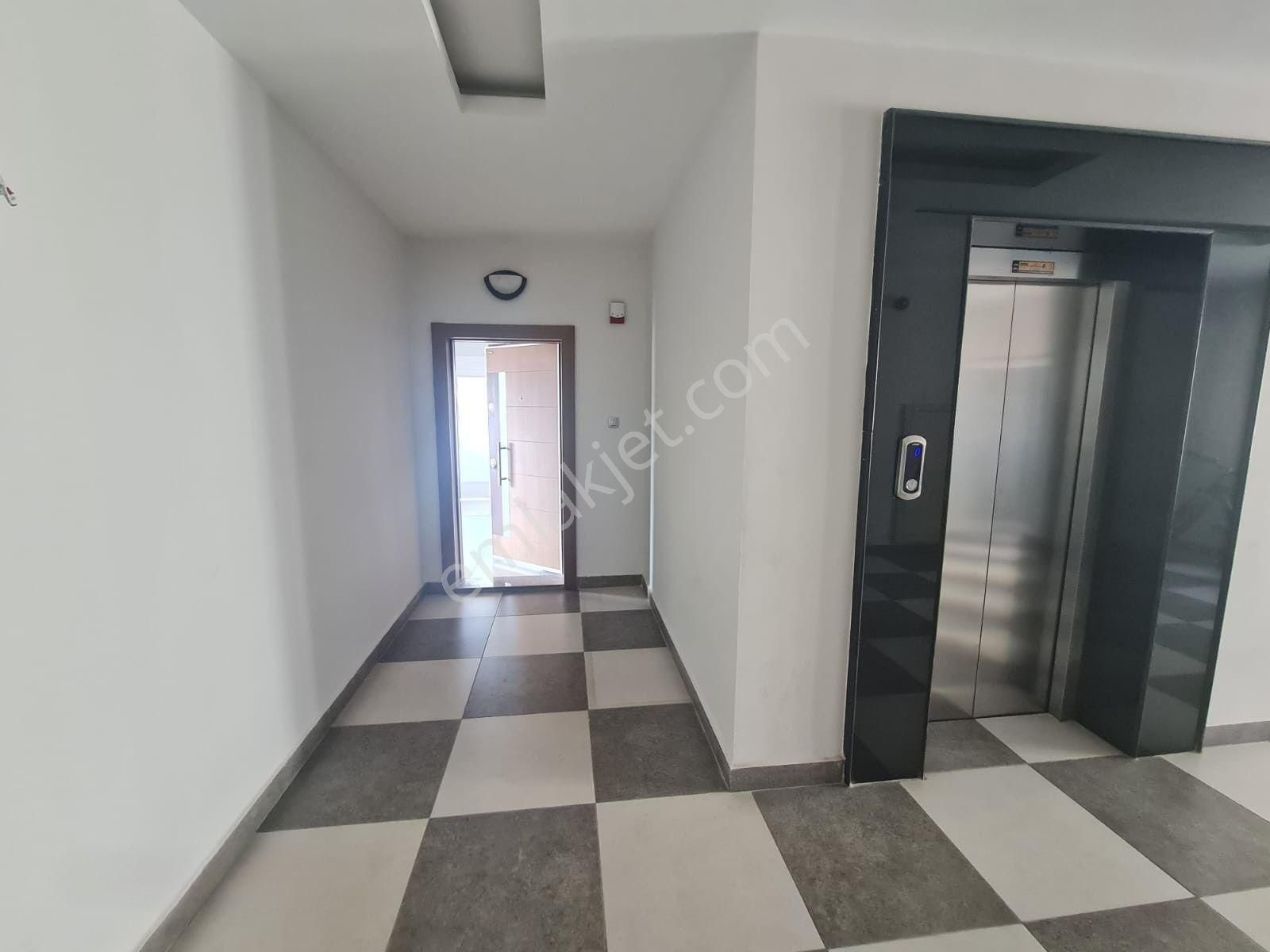 Hulusi Akar Bulvarı Üzerinde İçi Yapılı 4+1 Satılık Lüks Daire - Görsel 8