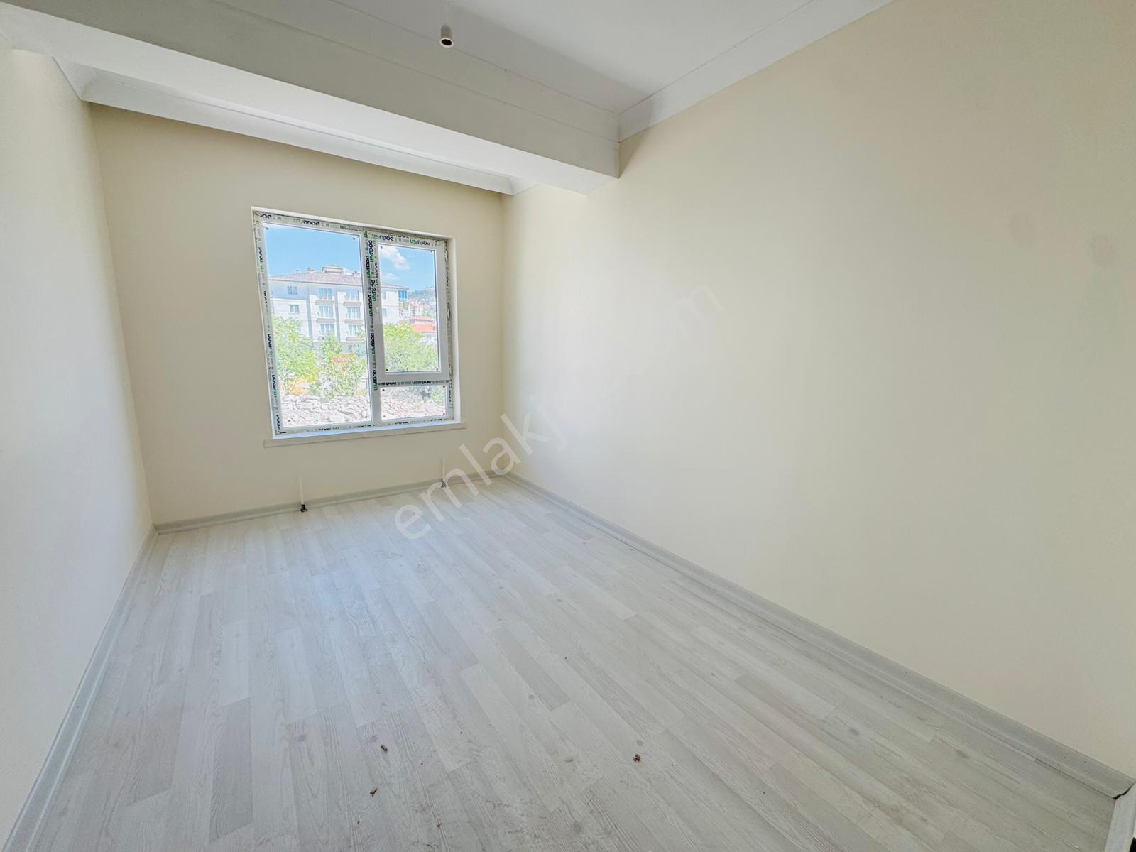 Bostancık Caddesi Yakınında Sıfır Binada 3+1 Katta Satılık Daire !! - Görsel 8