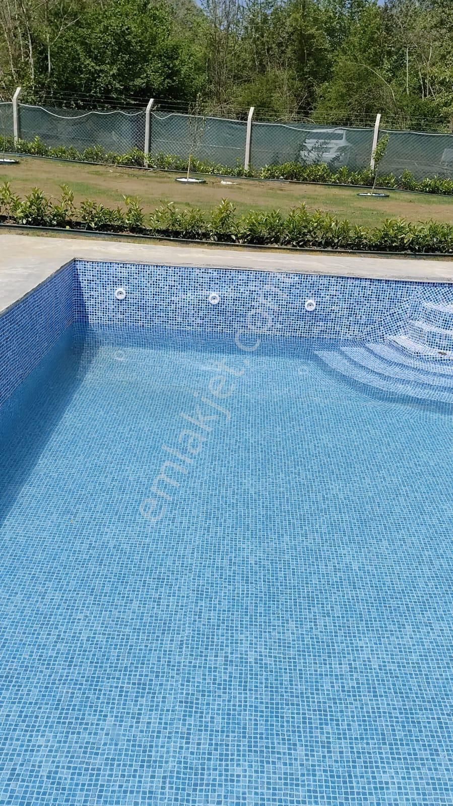 Kocaeli Karamürsel Valideköprü 1451 M2 Bahçe İçinde Satılık Müstakil Havuzlu Ev - Görsel 24