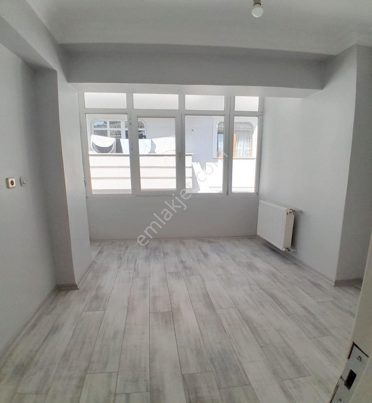 Avcılar D.köşklerde 4+2 18 Yaşında Satılık Dublex Fırsatı - Görsel 8