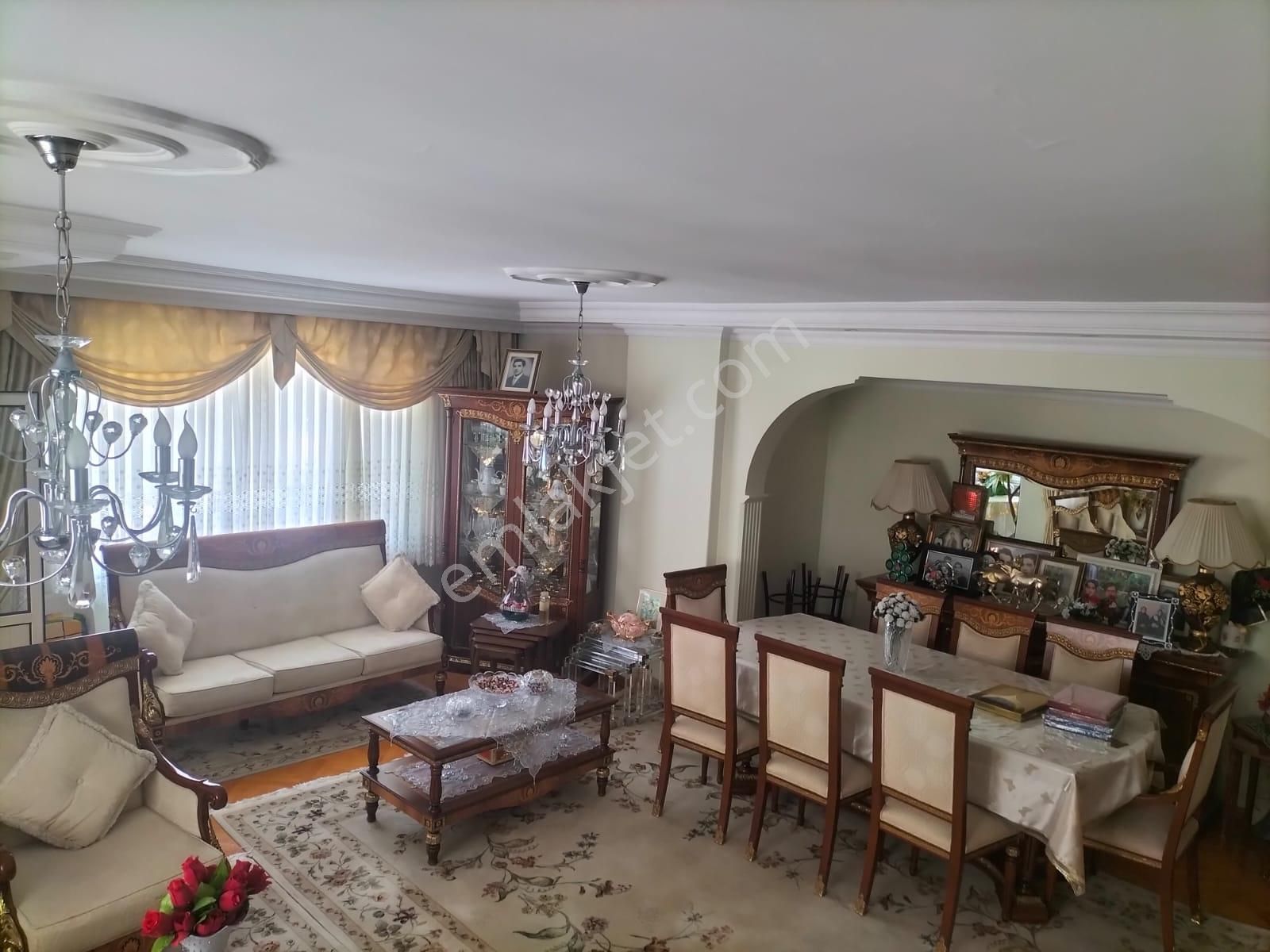 İstanbul House'dan Bakırköy'de Merkezi Konumda 3+1 Ara Kat - Görsel 4