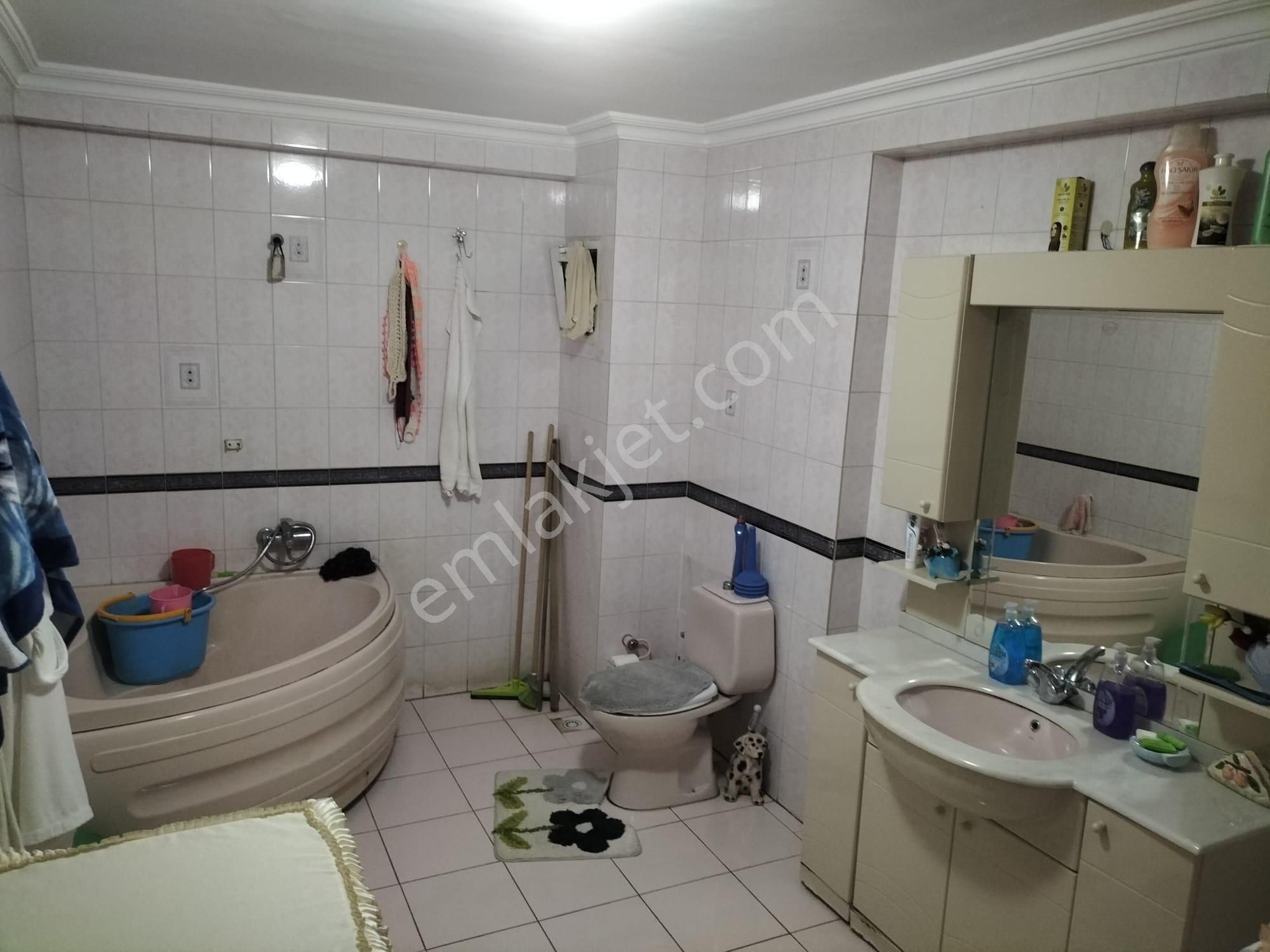 İstanbul House'dan Bakırköy'de Merkezi Konumda 3+1 Ara Kat - Görsel 23