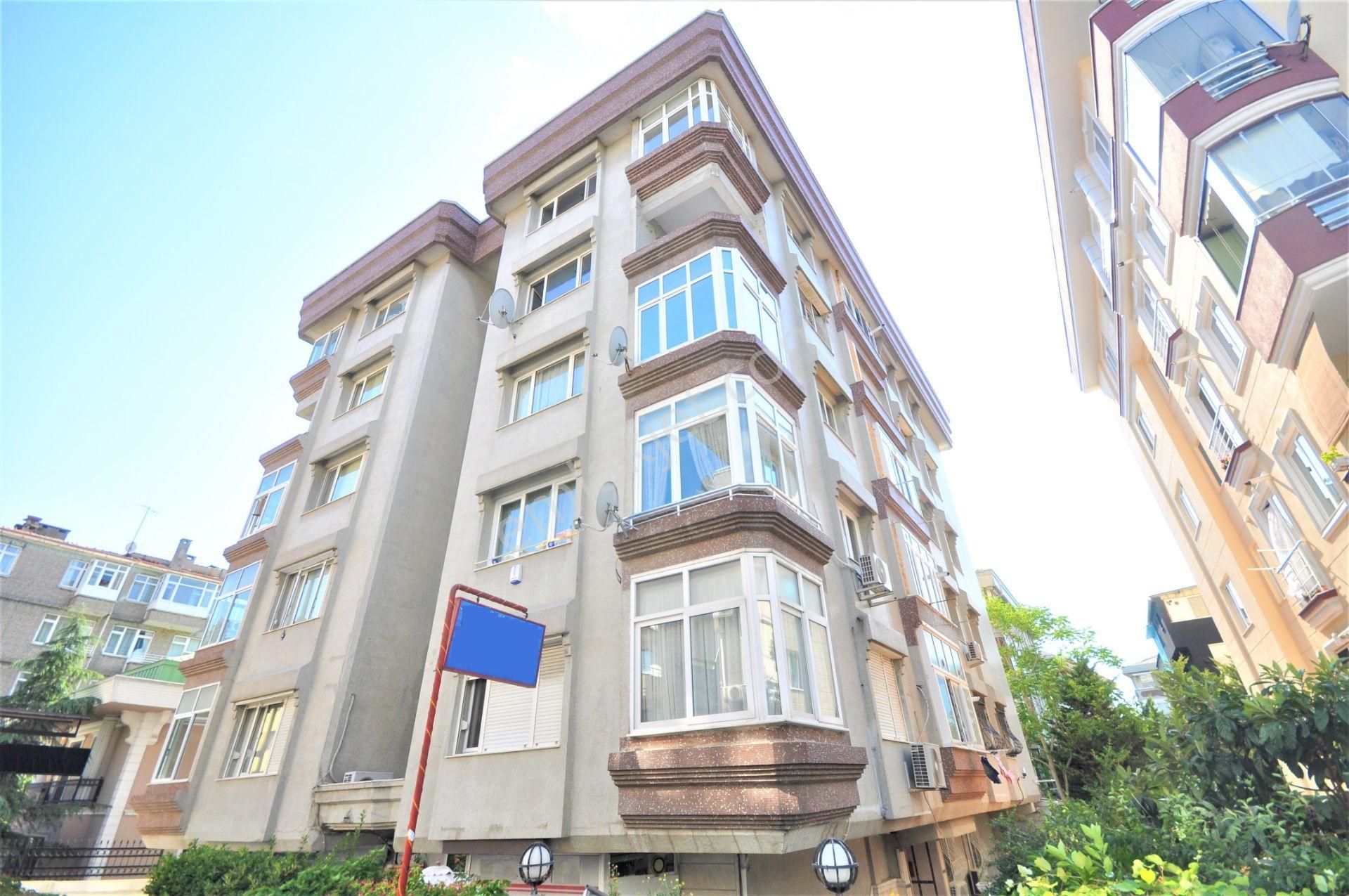 İstanbul House'dan Bakırköy'de Merkezi Konumda 3+1 Ara Kat