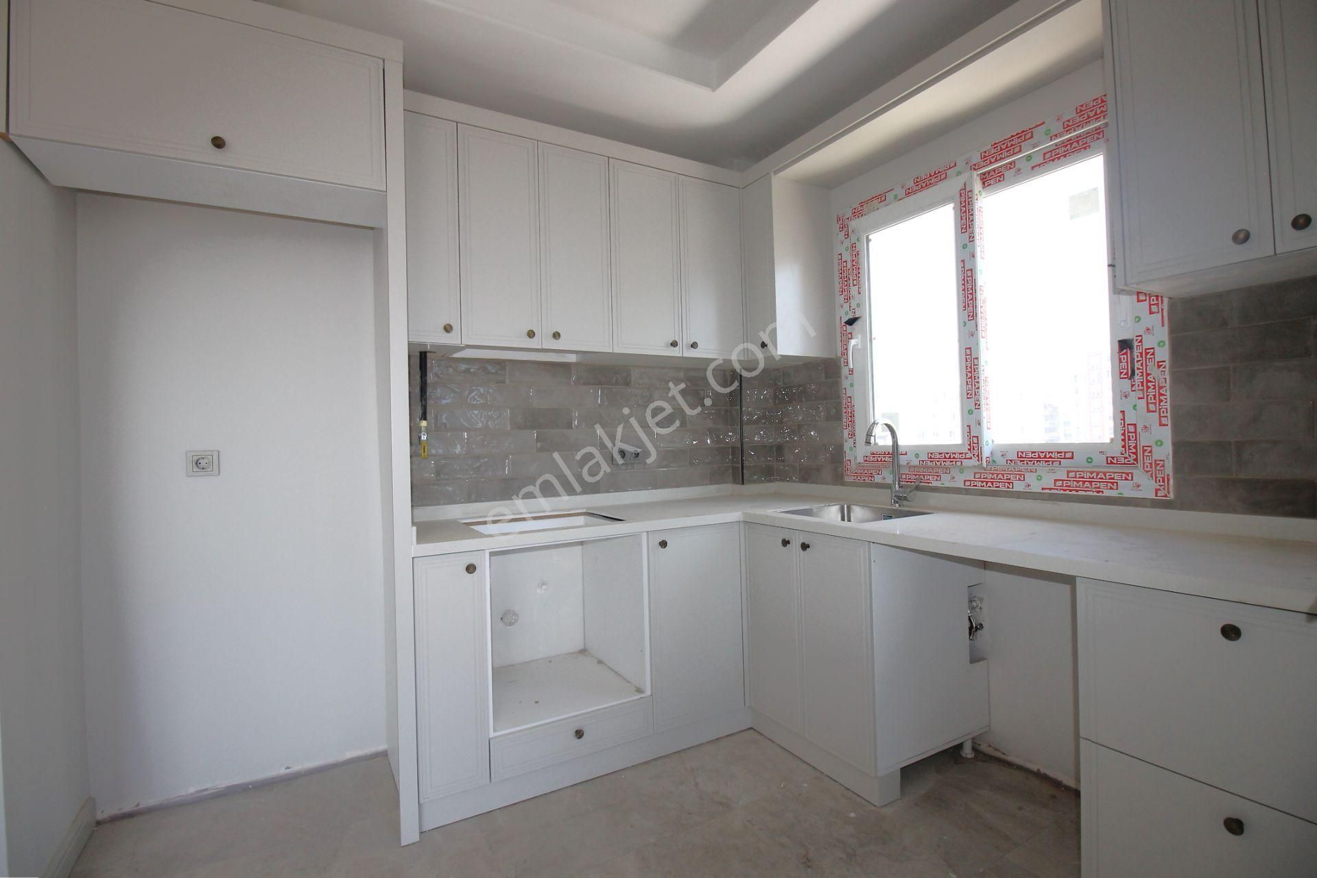 Retro’dan Kaliteli İşçilik Ve Modern Dizaynıyla Yerinizi Ayıracağınız Lüks 2+1 - Görsel 6