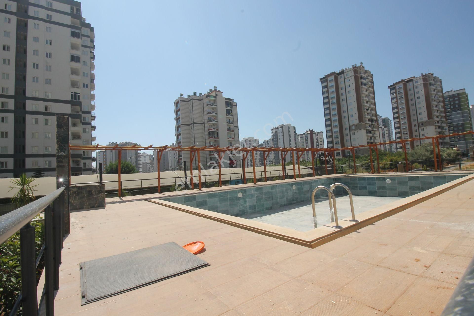 Retro’dan Kaliteli İşçilik Ve Modern Dizaynıyla Yerinizi Ayıracağınız Lüks 2+1 - Görsel 17