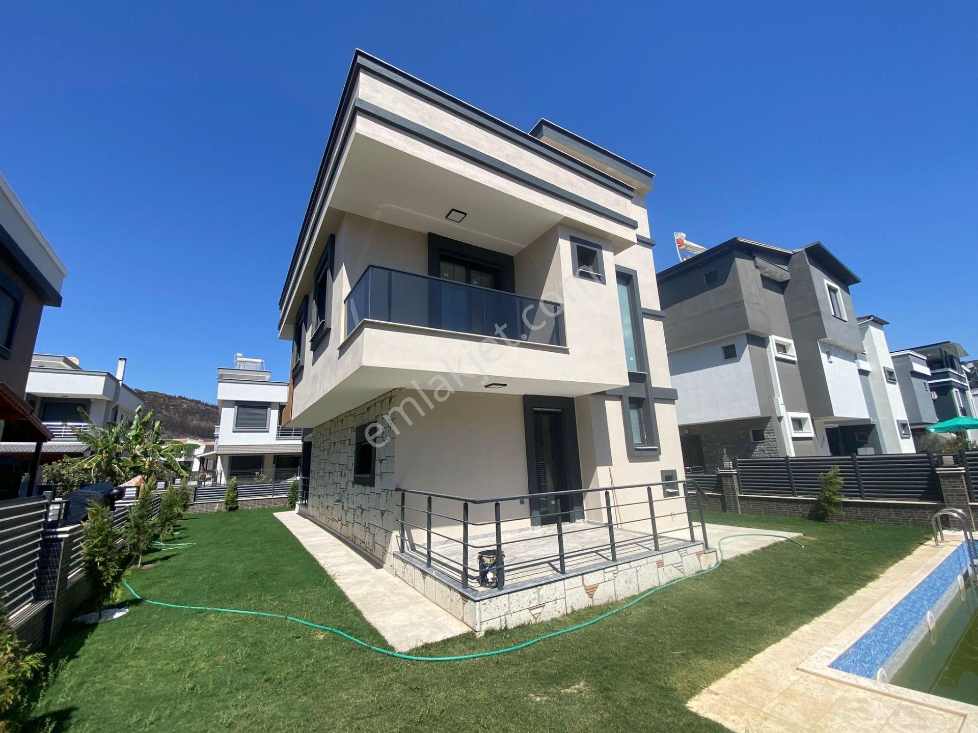 Rota Emlak'tan Doğanbeyde Tek Müstakil Havuzlu Satılık 3+1 Villa - Görsel 31