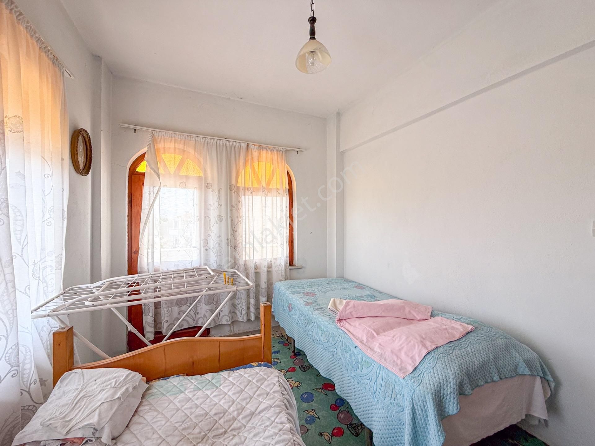 Kumbağ'da Deniz Manzaralı Geniş Teraslı Satılık 4+1 Tripleks Villa - Görsel 28