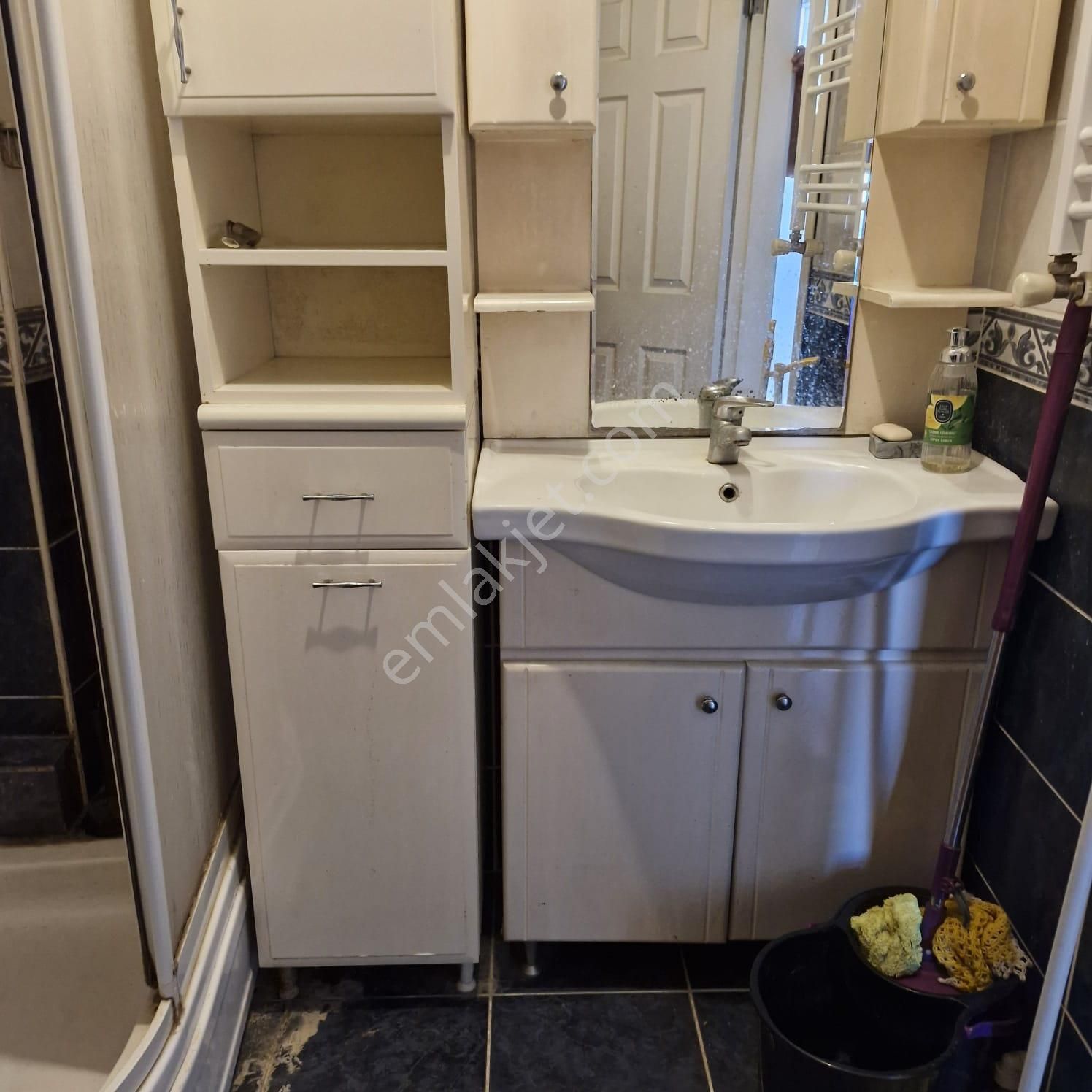 Akşenden Fatih Çapa Seyfullah Efendi De 2+1 2.kat Kiralık Daire - Görsel 14