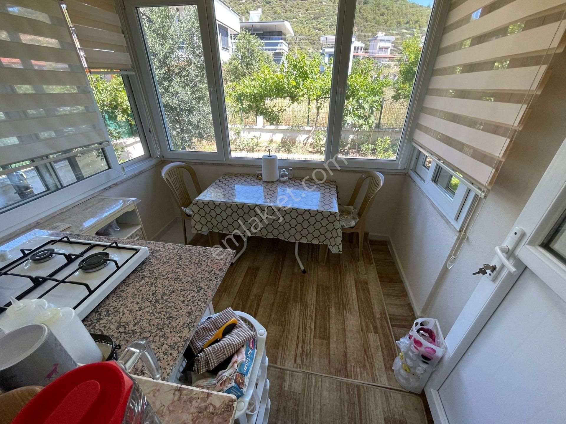 Rota Emlak'tan Doğanbey'de Tek Müstakil Satılık 3+1 Villa - Görsel 14