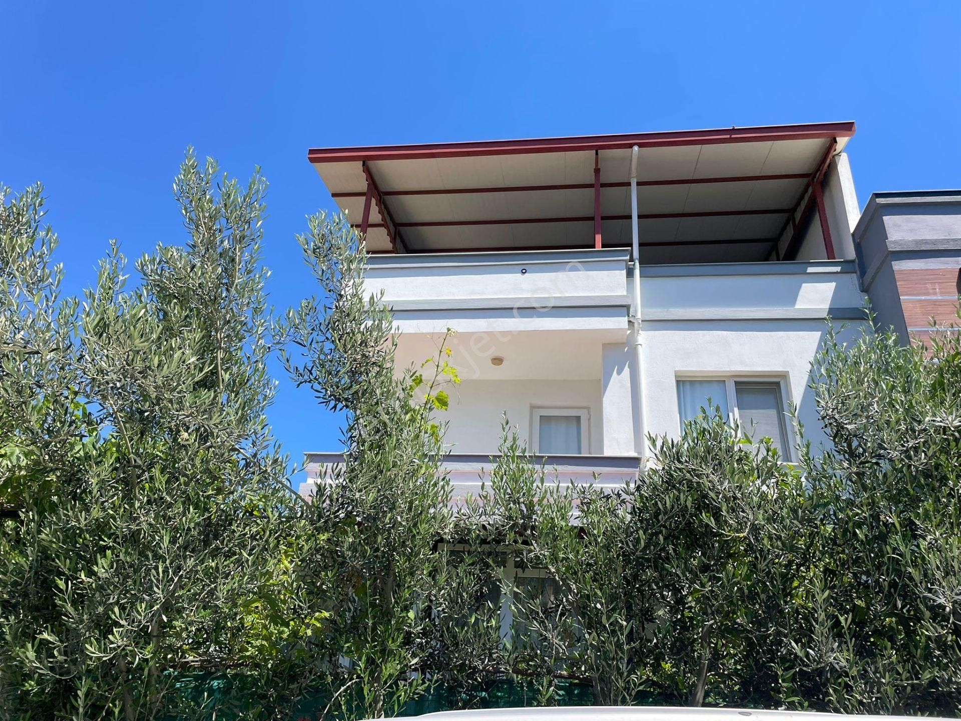 Rota Emlak'tan Doğanbey'de Tek Müstakil Satılık 3+1 Villa - Görsel 22