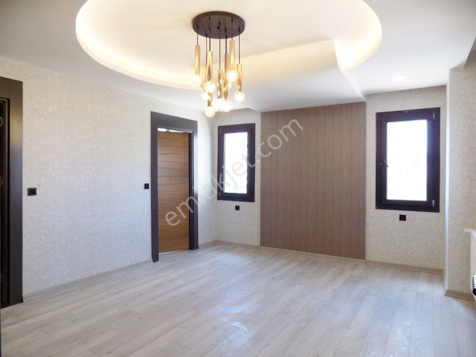 Gürselpaşa'da 7/24 Özel Güvenlikli Kapalı Otoparklı Alternatifsiz İşçilikli Kaçmaz Lüks Fırsat!! - Görsel 17