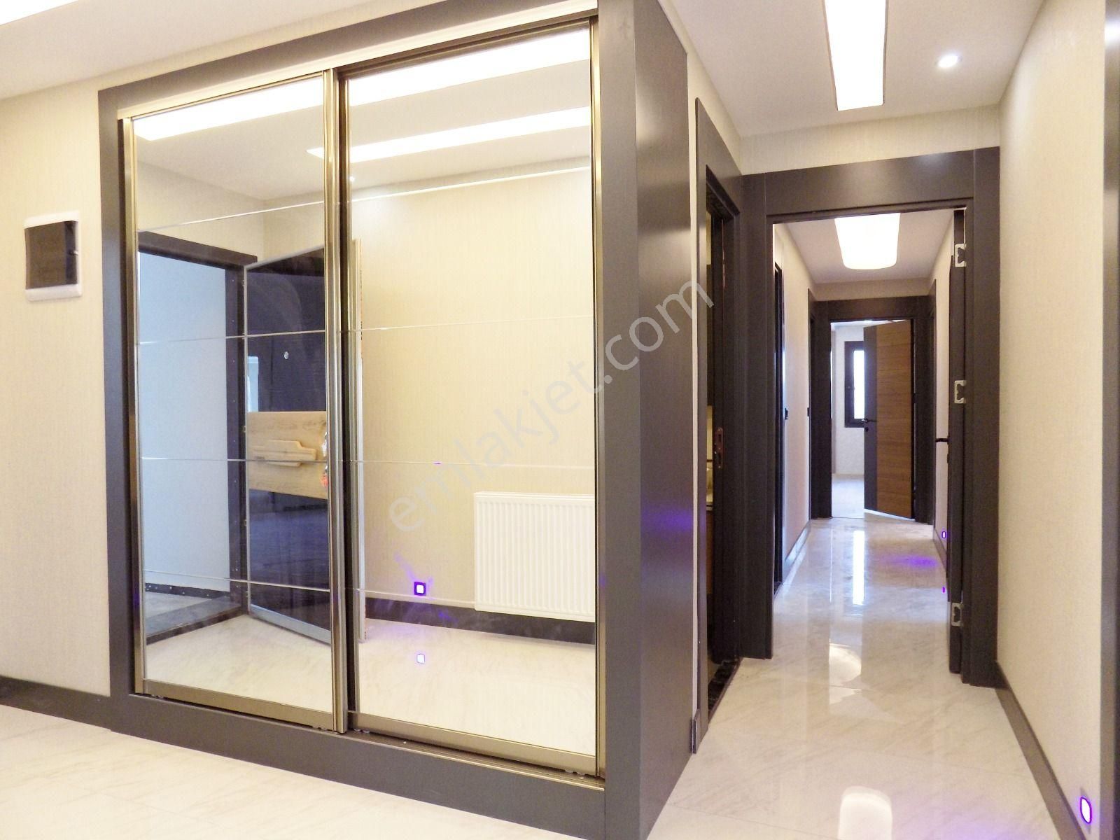 Gürselpaşa'da 7/24 Özel Güvenlikli Kapalı Otoparklı Alternatifsiz İşçilikli Kaçmaz Lüks Fırsat!! - Görsel 20