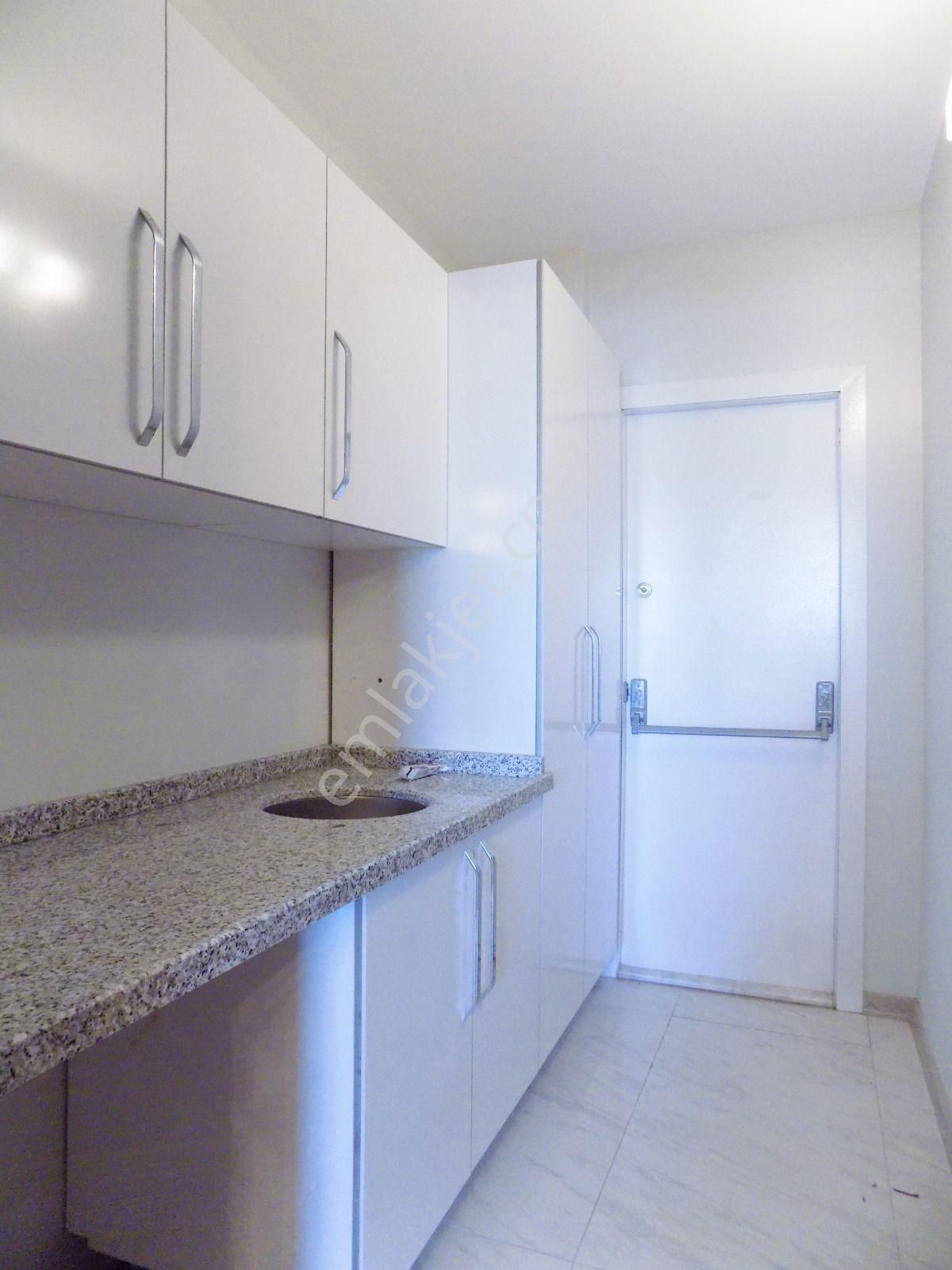 Gürselpaşa'da 7/24 Özel Güvenlikli Kapalı Otoparklı Alternatifsiz İşçilikli Kaçmaz Lüks Fırsat!! - Görsel 14