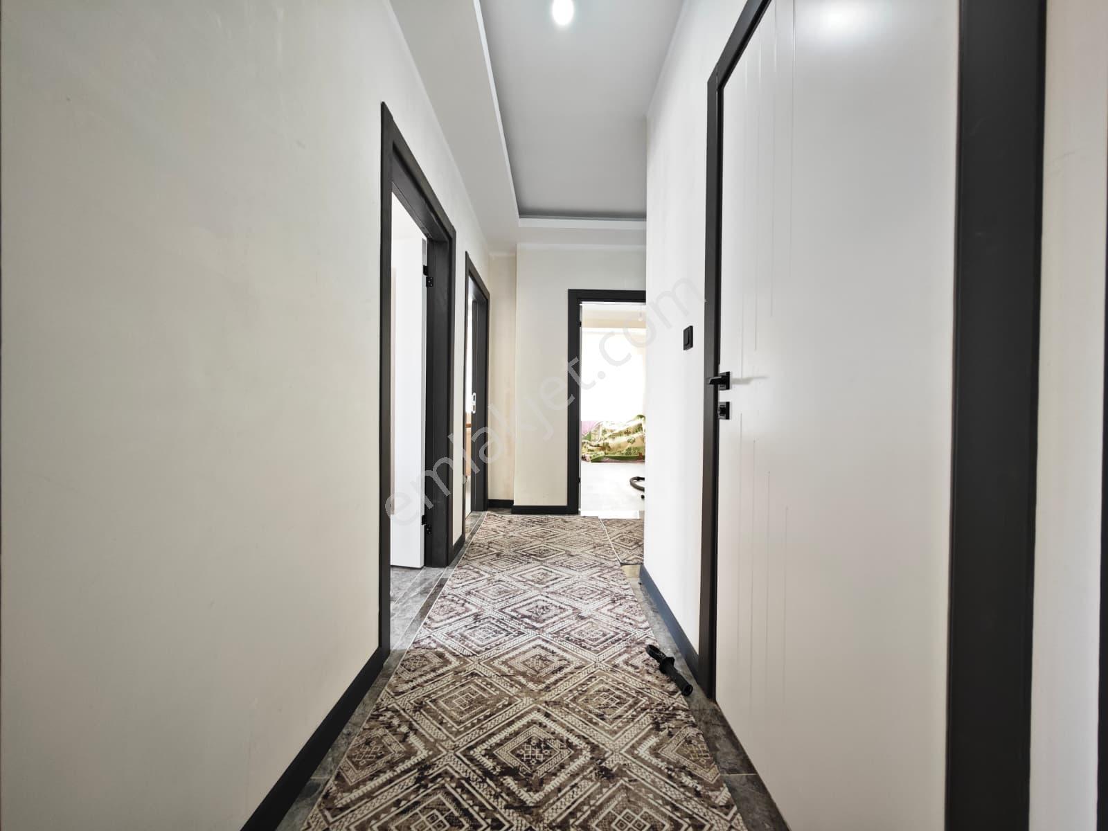 Bostancık Caddesi Yakınında 3+1 Ara Kat Satılık Sıfır Daire !! - Görsel 24
