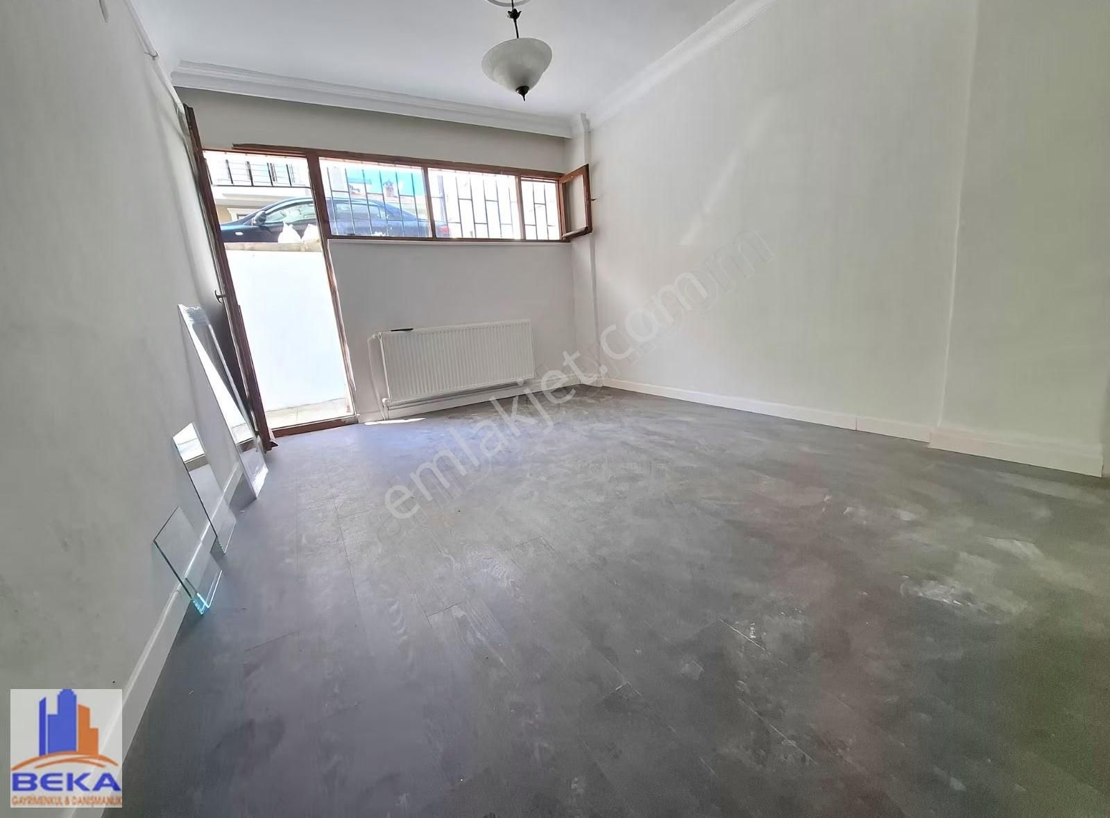 Ümraniye Altınşehir Mah. Ayrı Mutfak 1+1