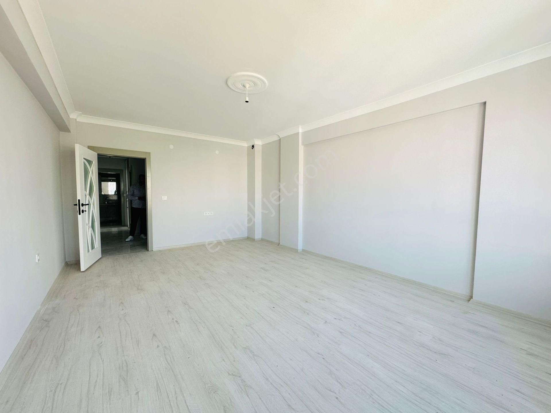 Beşikkaya'da Cadde Üzerinde 3+1 Katta Satılık Sıfır Daireler !! - Görsel 5