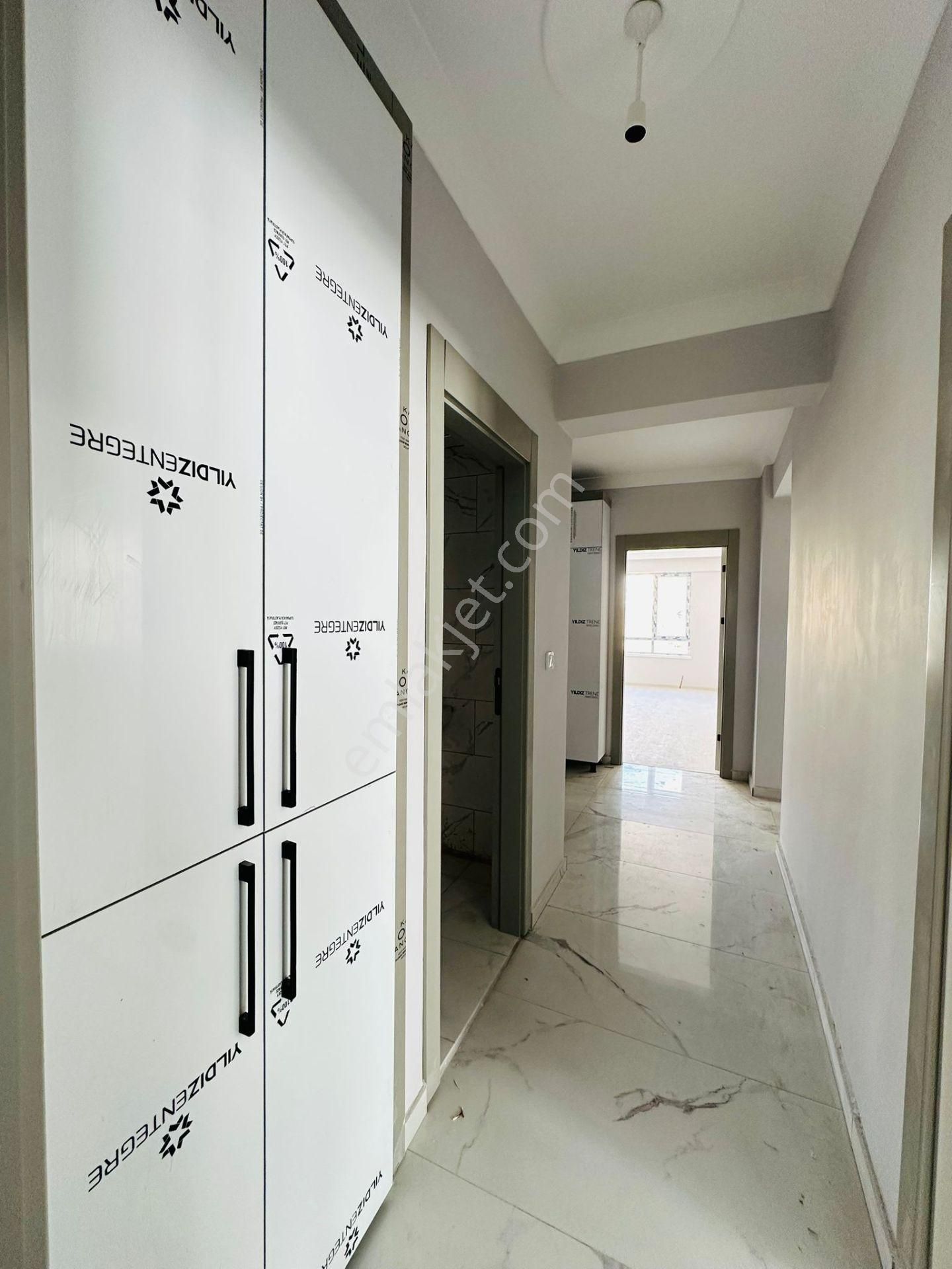 Beşikkaya'da Cadde Üzerinde 3+1 Katta Satılık Sıfır Daireler !! - Görsel 18