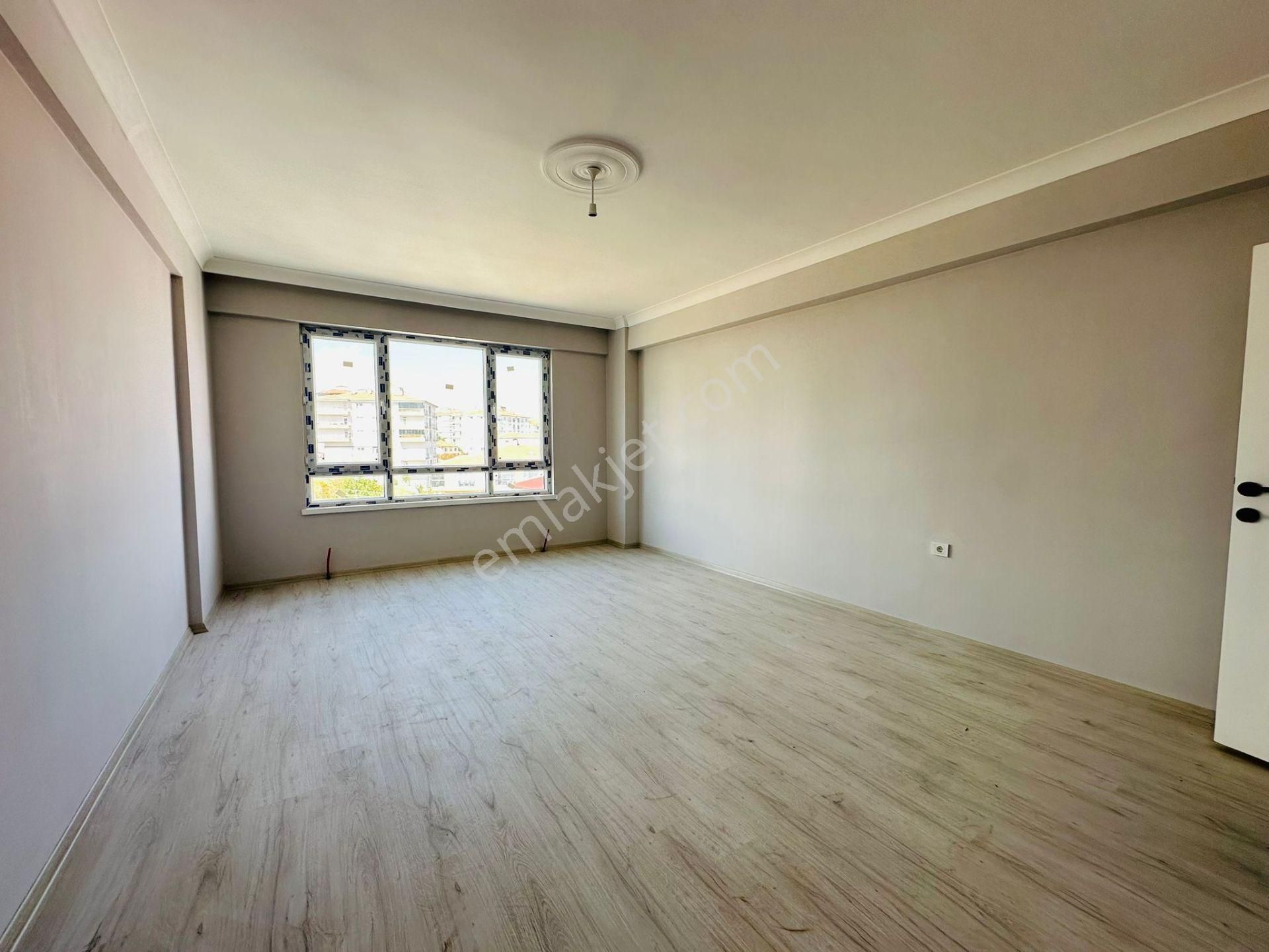 Beşikkaya'da Cadde Üzerinde 3+1 Katta Satılık Sıfır Daireler !! - Görsel 2