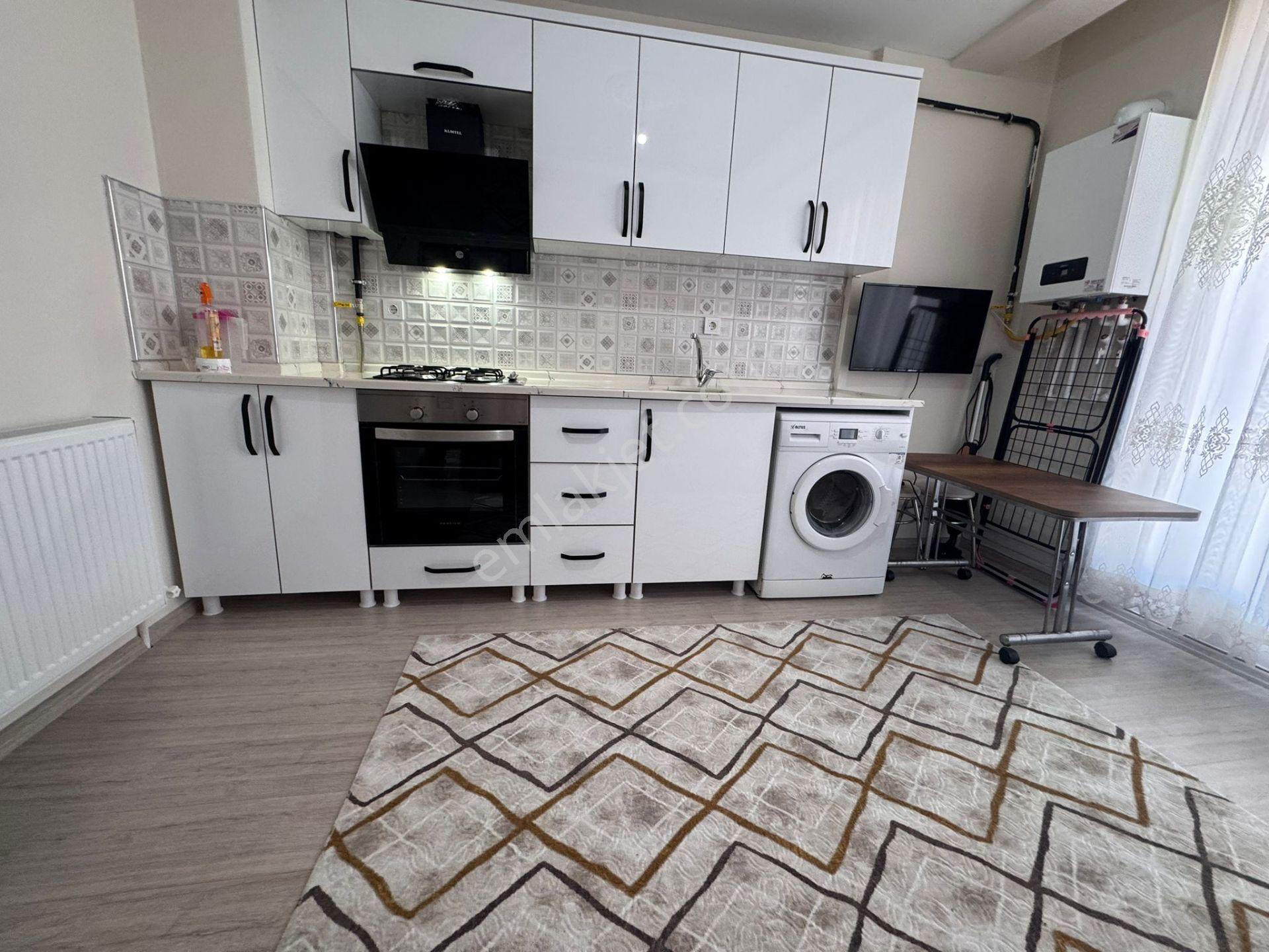 Gop Lisesi Arkasında 1+1 Eşyalı Ara Kat 1 Yaşında Kiralık Daire - Görsel 2