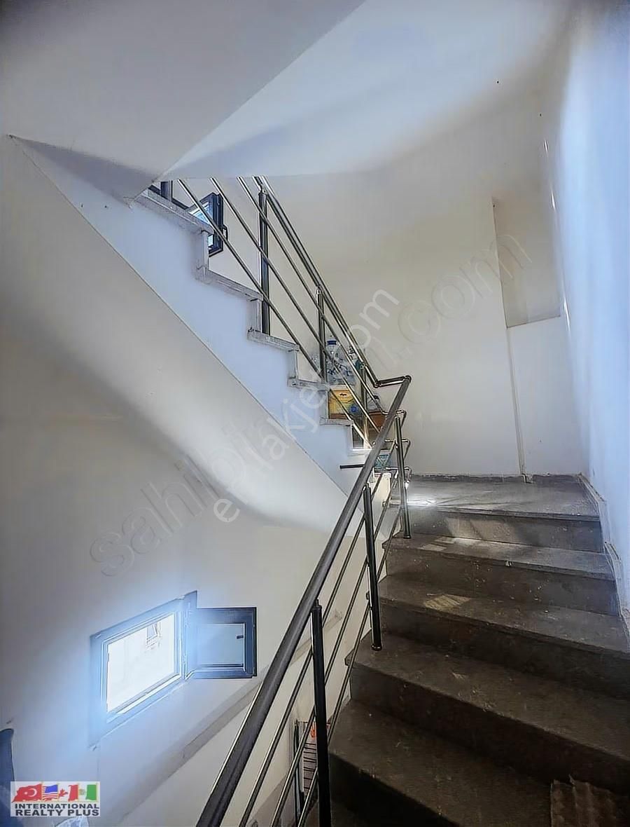 Şeyhli'de Yeni Binada Geniş Satılık Daire - Görsel 12