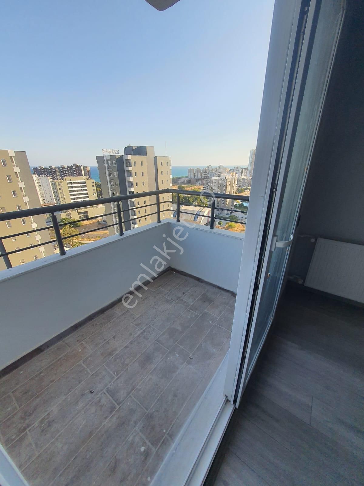 Mehmet Yetkin'den Mezitli Akdeniz Mahallseinde Satılık Lüx Daire - Görsel 12