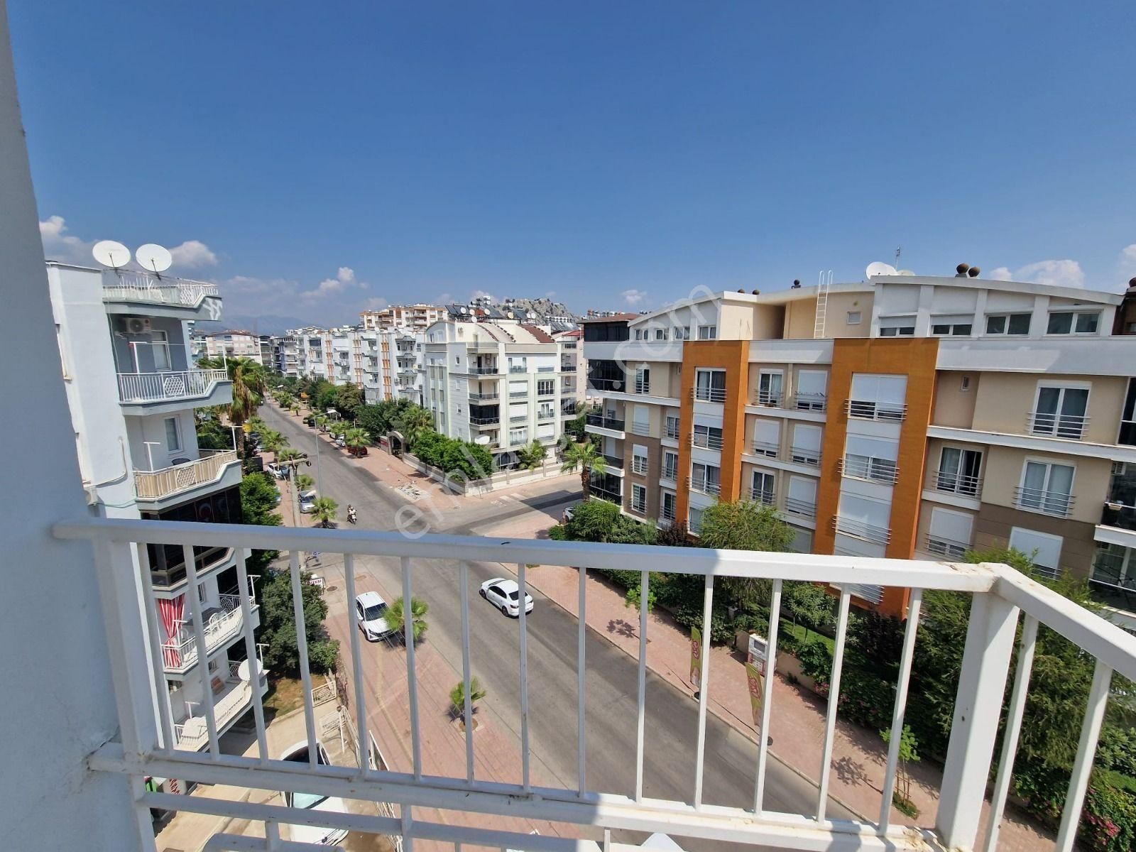 Konyaaltı Hurmada Merkezi Yerde Satılık Daire - Görsel 7