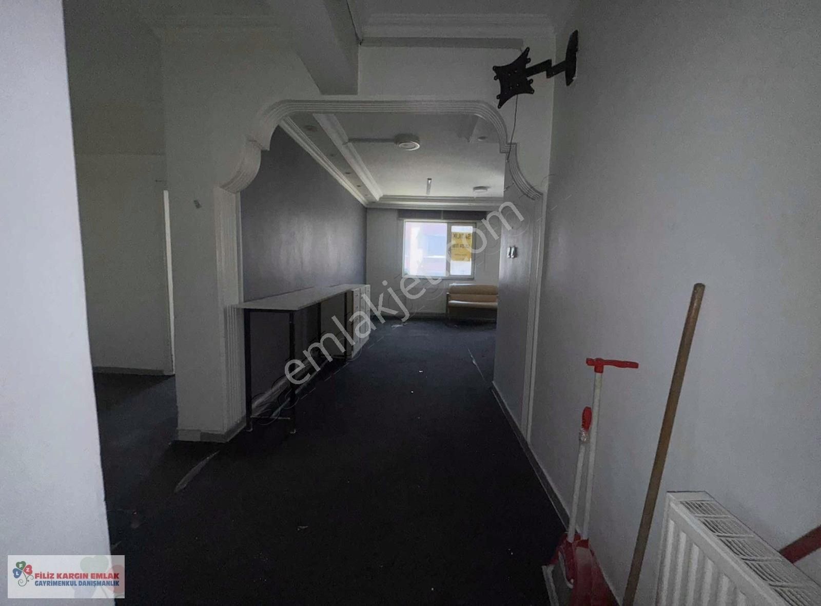 Filiz Emlaktan Bağcılar Dağyolu Çad.3+1 160m2 Satılık Daire - Görsel 14