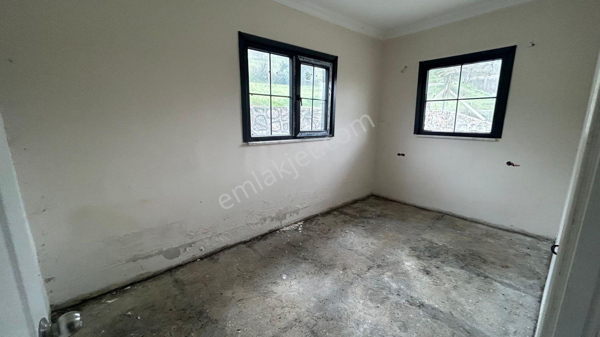 Kocaeli Karamürsel Avcıköy 1439 M² Bahçe İçinde Satılık 2+1 Müstakil Ev - Görsel 16