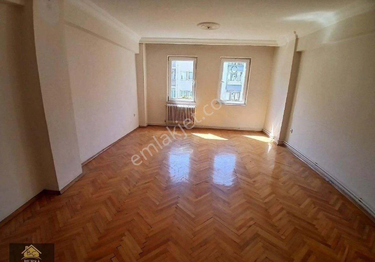 Bursa Yıldırım Yeşil Şible De Arakat 140 M2 Kombili Daire