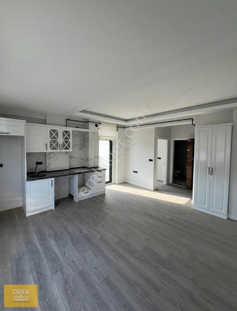 Deka Gayrimenkul'den Merkezi Konumda Geniş 1+1 Fırsat Daire - Görsel 8