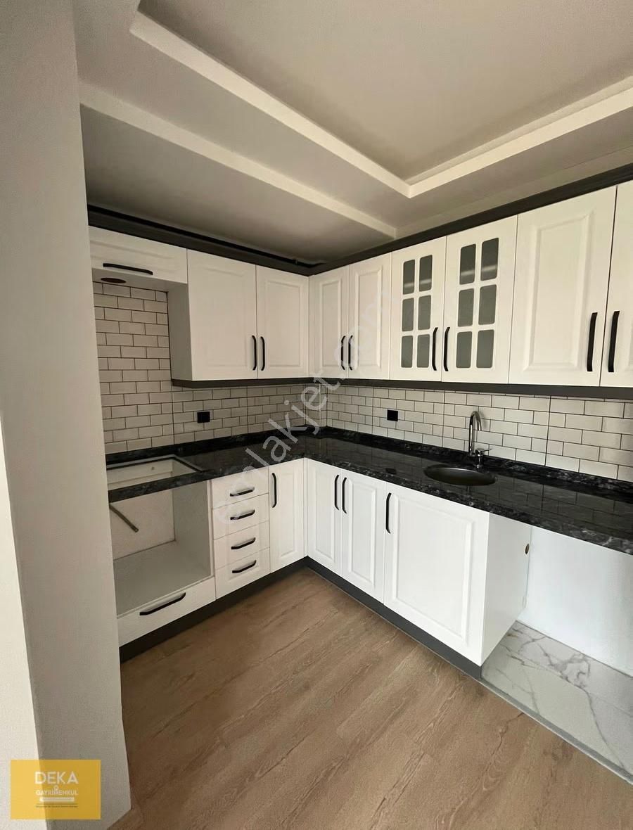 Deka Gayrimenkul'den Ulaşıma Yakın 1+1 Geniş Lüx Daire - Görsel 7