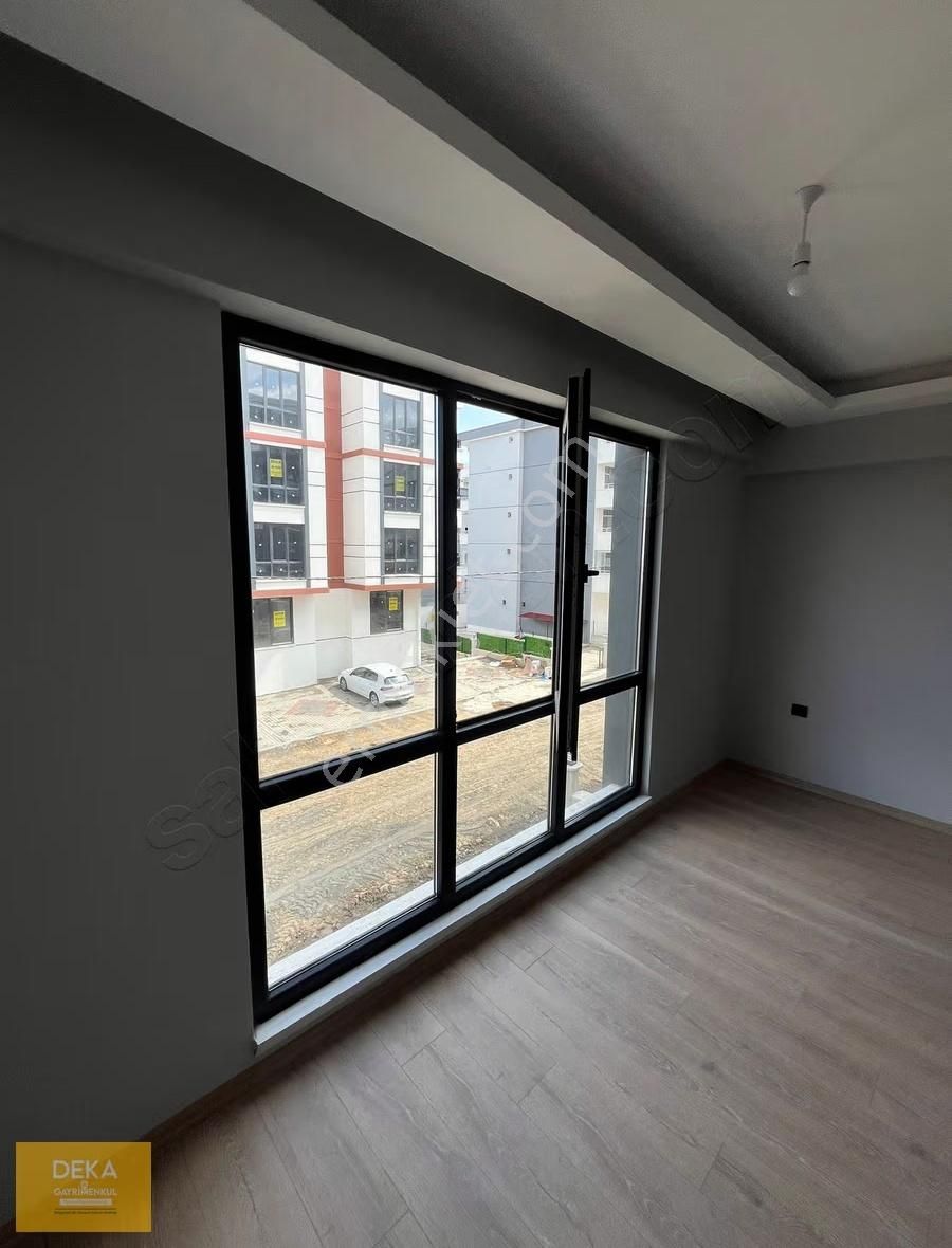 Deka Gayrimenkul'den Ulaşıma Yakın 1+1 Geniş Lüx Daire - Görsel 9