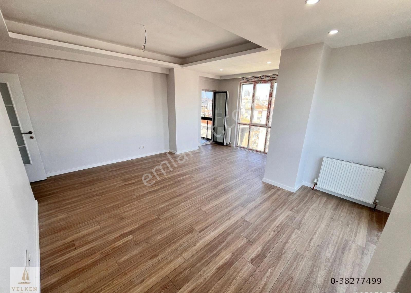 Kozyatağı Kozzy Avm'ye Çok Yakın 170m2 4+1 Balkonlu Sıfır - Görsel 31