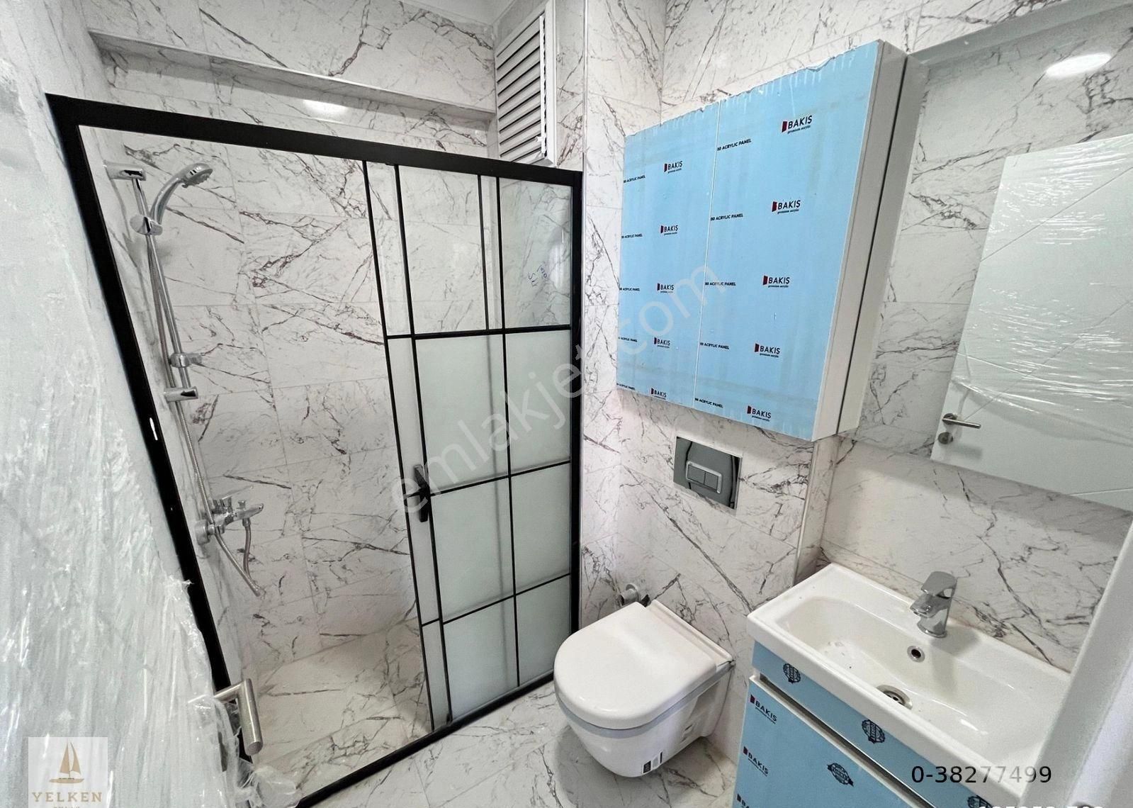 Kozyatağı Kozzy Avm'ye Çok Yakın 170m2 4+1 Balkonlu Sıfır - Görsel 18