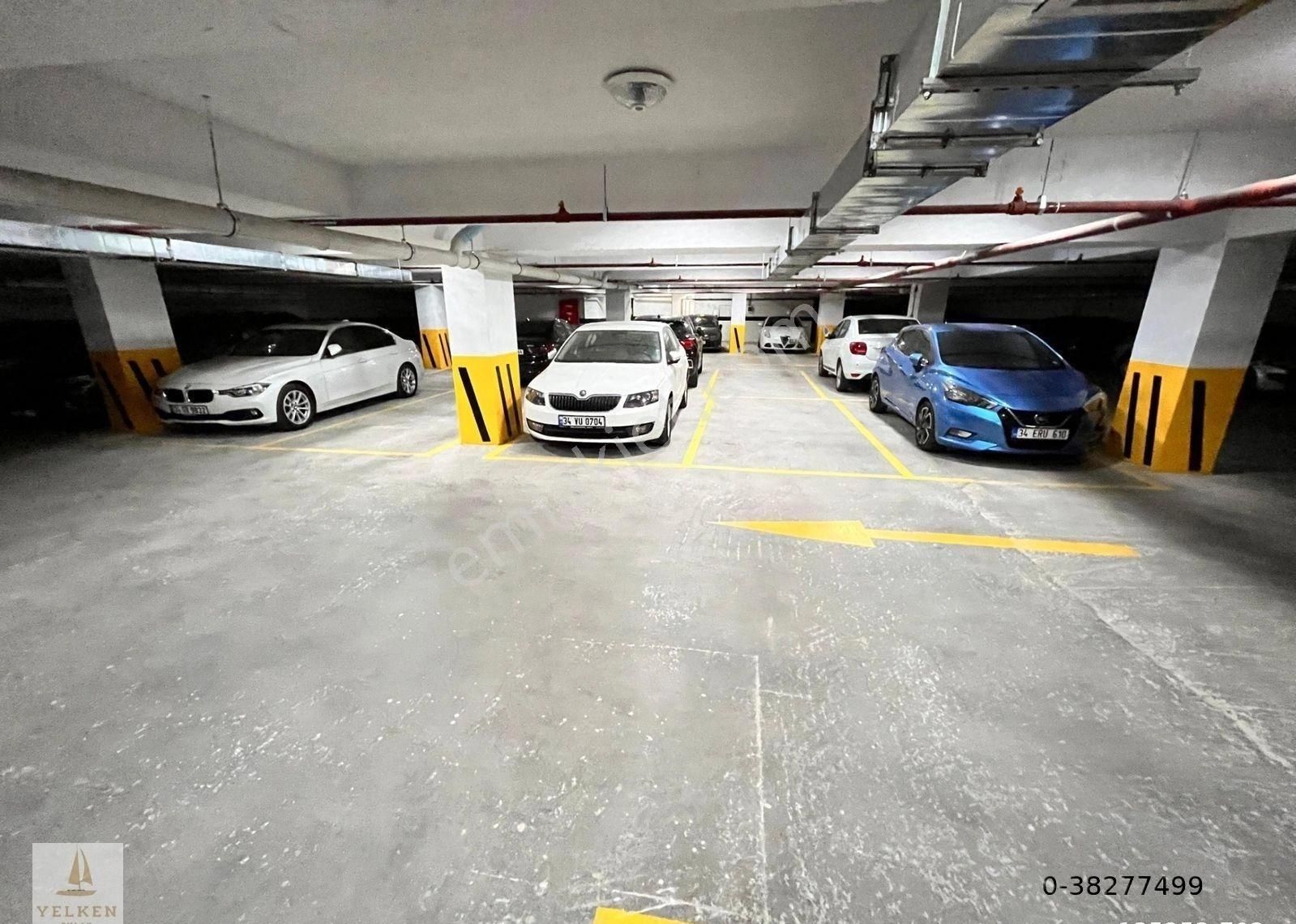 Kozyatağı Kozzy Avm'ye Çok Yakın 170m2 4+1 Balkonlu Sıfır - Görsel 15