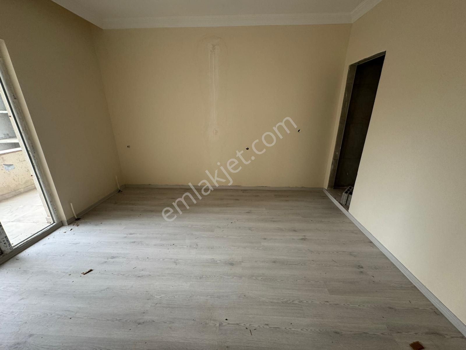 Yeni Hayat Evlerinde E Blokta Arakat 4+1 Satılık Daire - Görsel 19